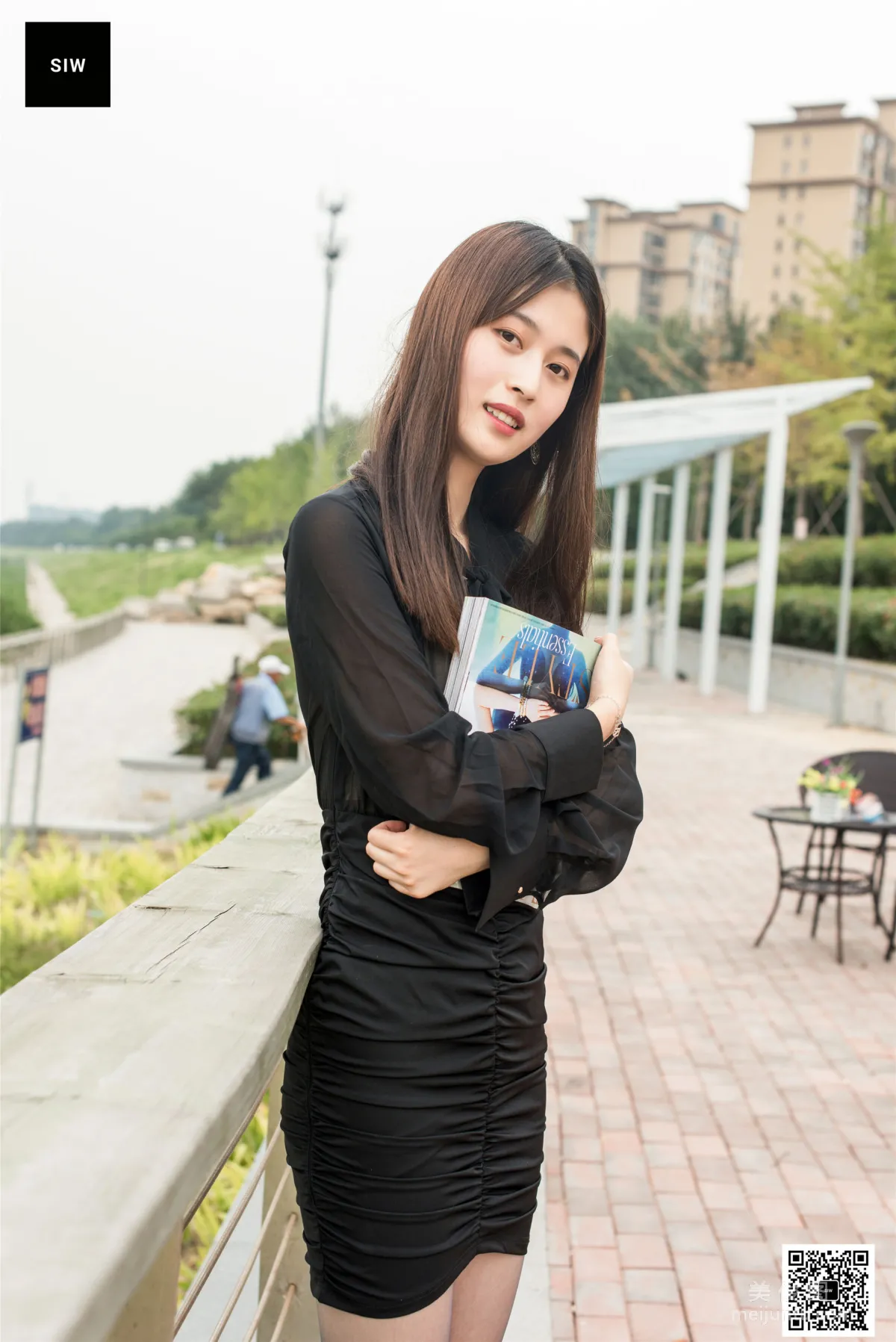 Zhen Zhen: SIW photo 9