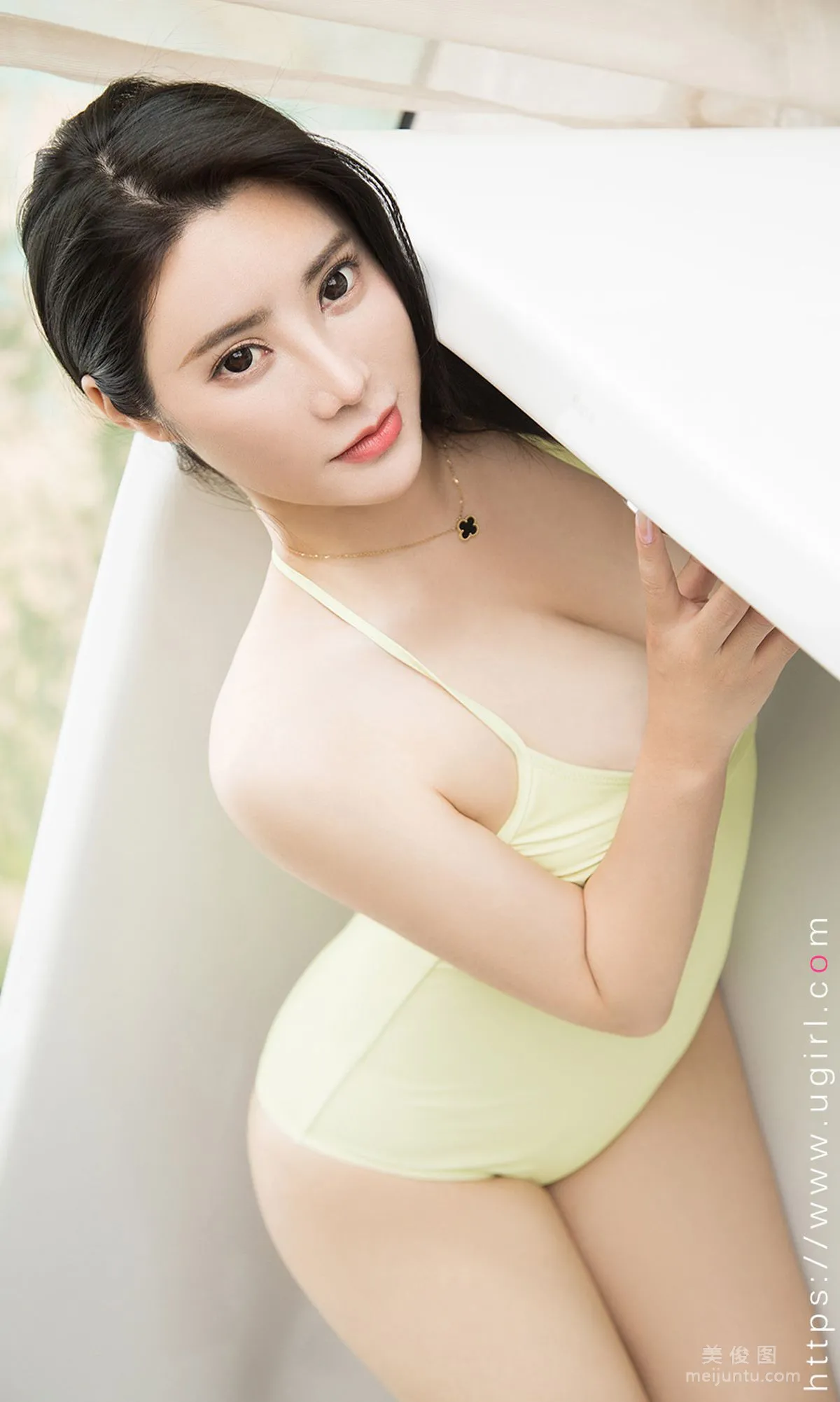 [Ugirls App] No.1865 Ye Xun 'Sea Salt Lemon' Photo Set photo 6