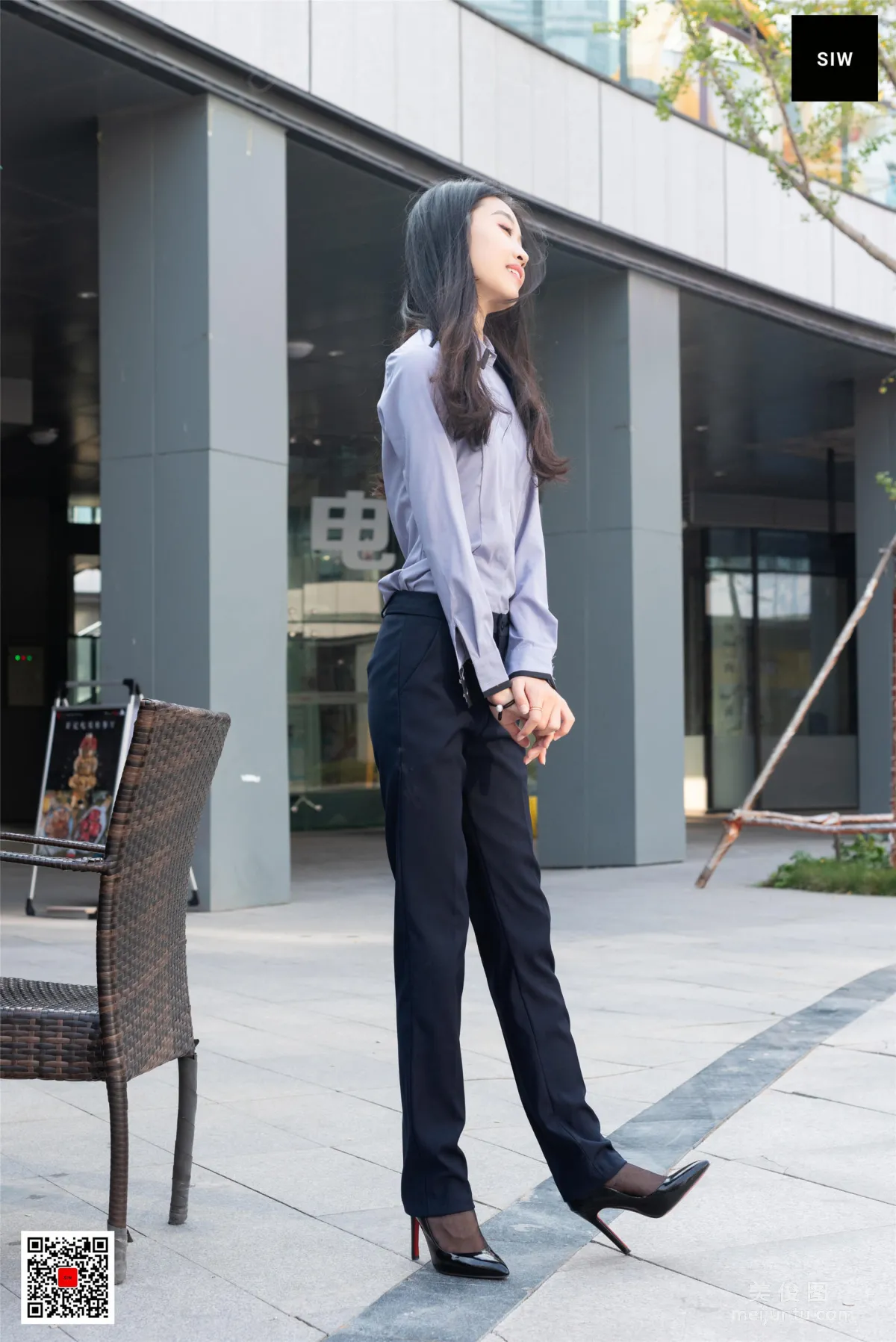 Rong Er: SIW photo 10
