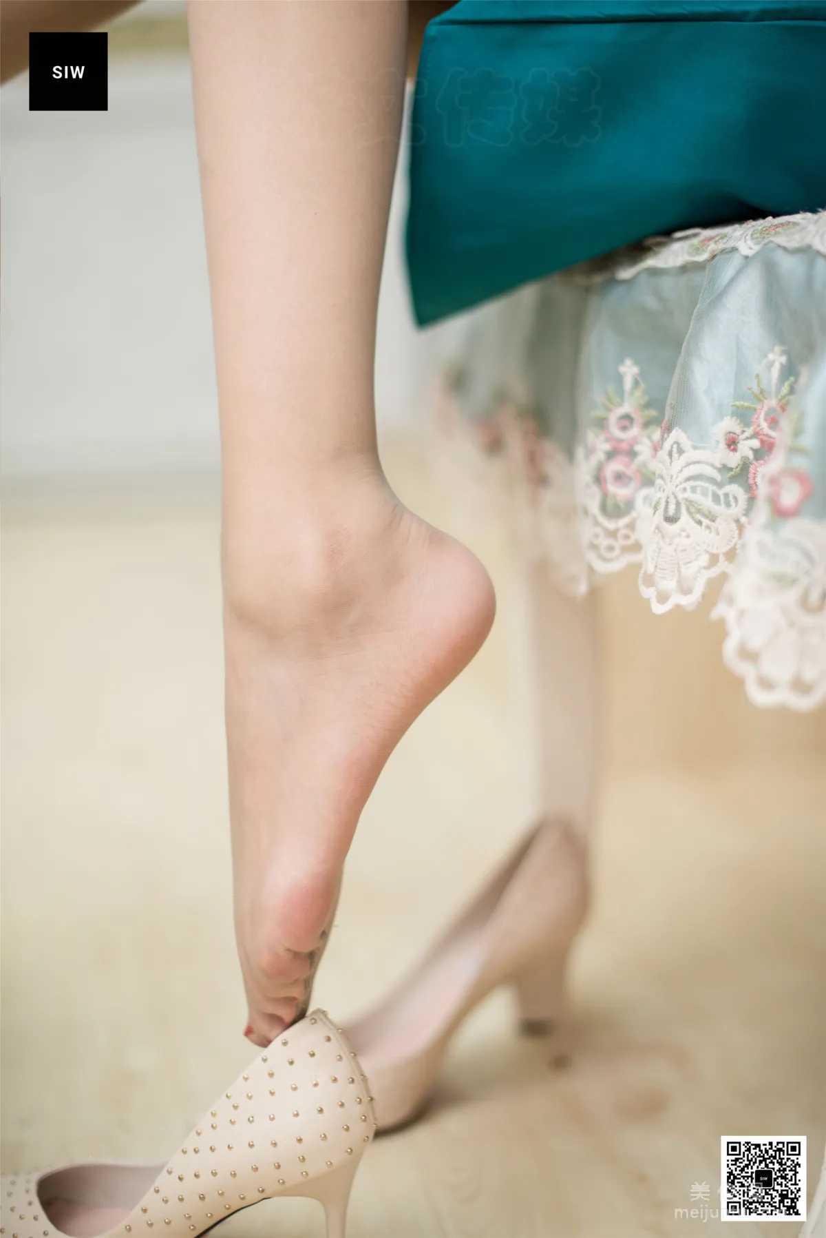 Yue Yue: SIW photo 18