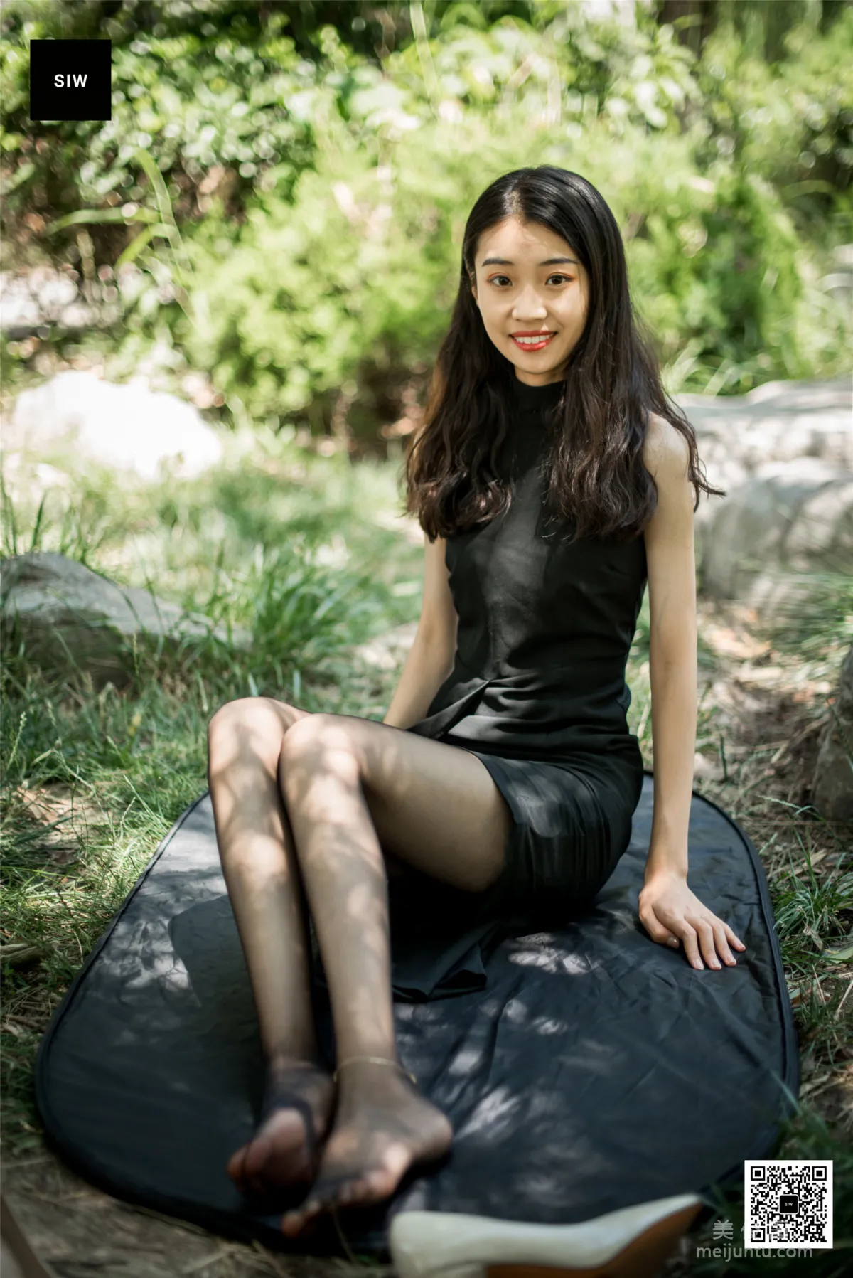Rong Er: SIW photo 45
