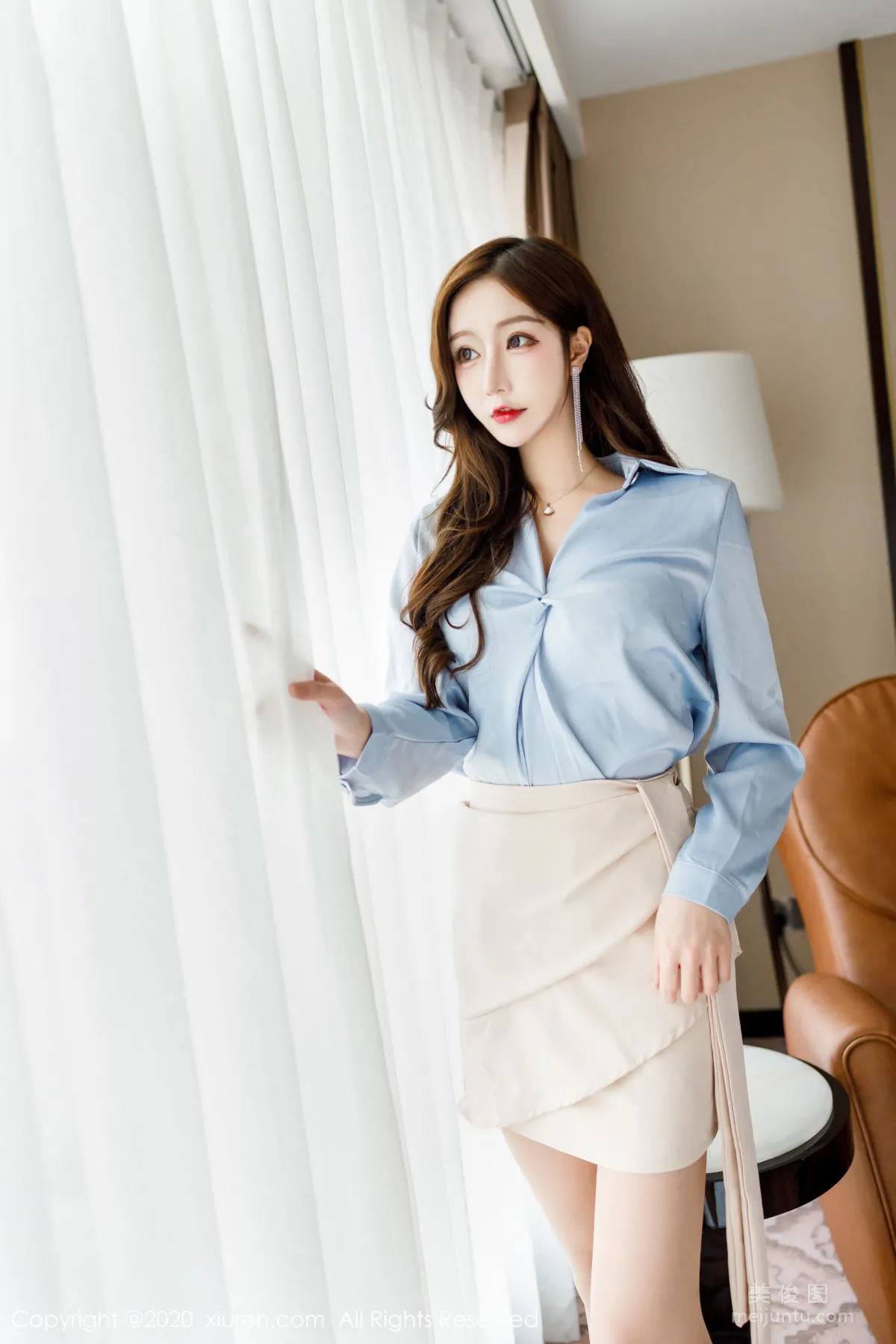 [XiuRen] No.2212 LindaLinda, Pink Suspender Skirt and Hazy Stockings Photo Set photo 17