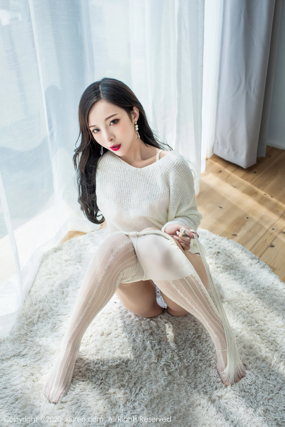 [XiuRen] No.2143 Chen Xiaomiao 'White Stockings Girl Story' Photo Set photo 24