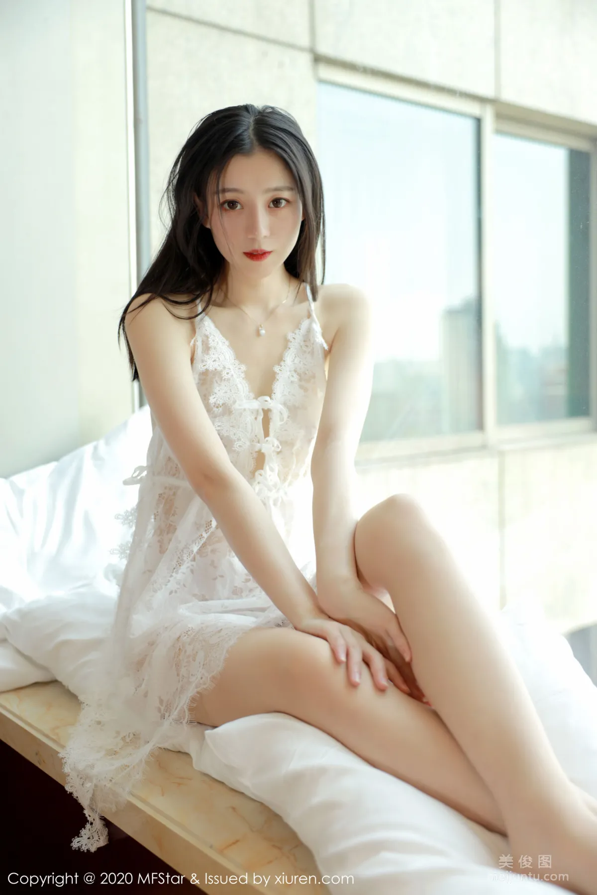 Yan Mo: MFStar Vol. 315 photo 15