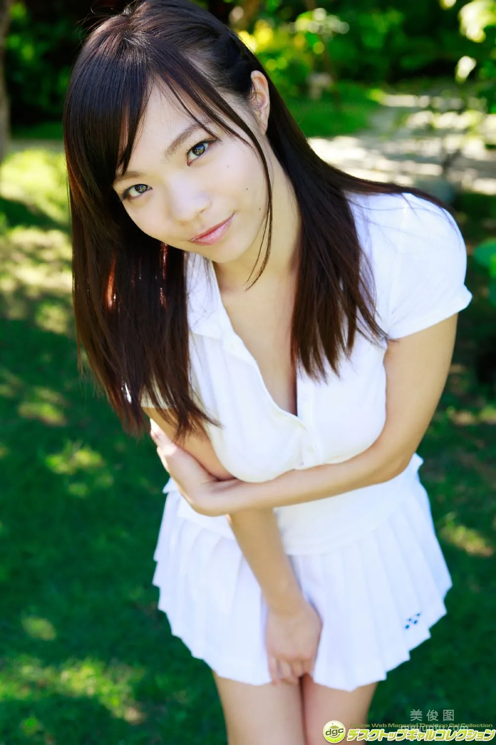 [DGC] 鷹羽澪 『バスト９９cm迫力満点のＩカップグラドル！』 写真集5