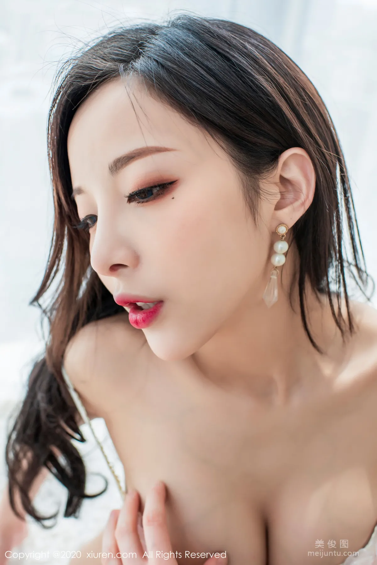 [XiuRen] No.2143 Chen Xiaomiao 'White Stockings Girl Story' Photo Set photo 59
