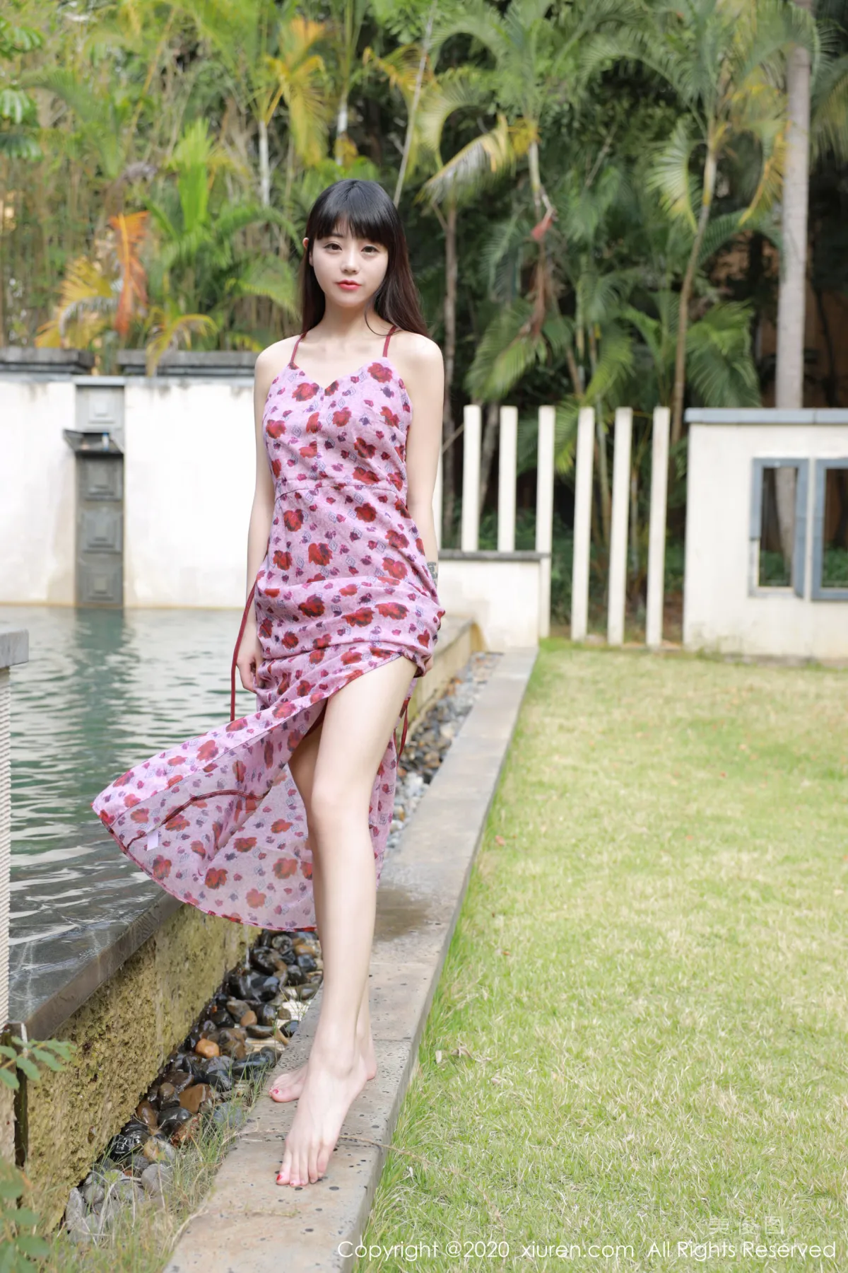 [XiuRen] No.2156 Xiaoshui blue Small Pleated Skirt Outdoor Shoot Series Photo Set photo 2