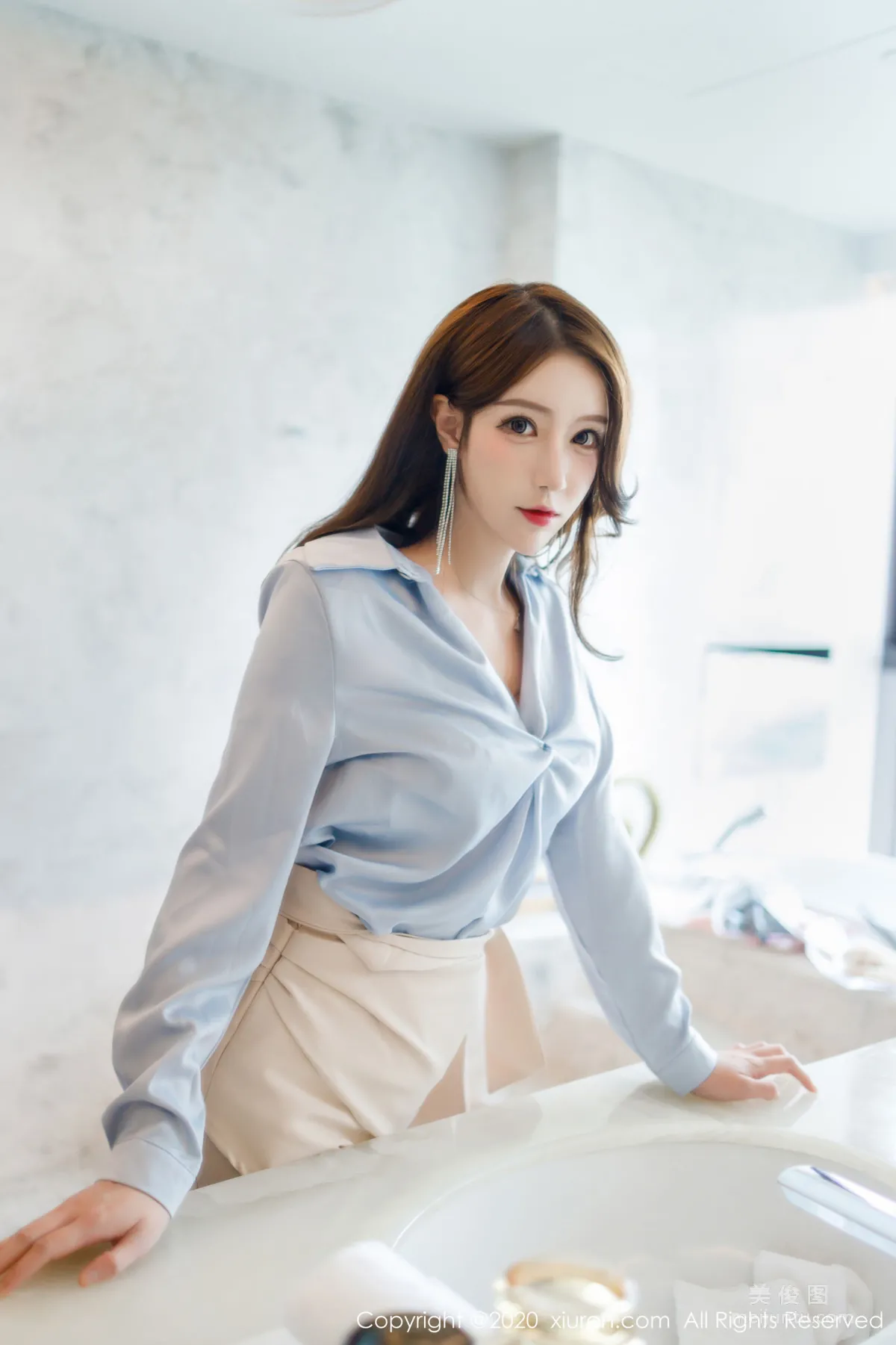 [XiuRen] No.2212 LindaLinda, Pink Suspender Skirt and Hazy Stockings Photo Set photo 35