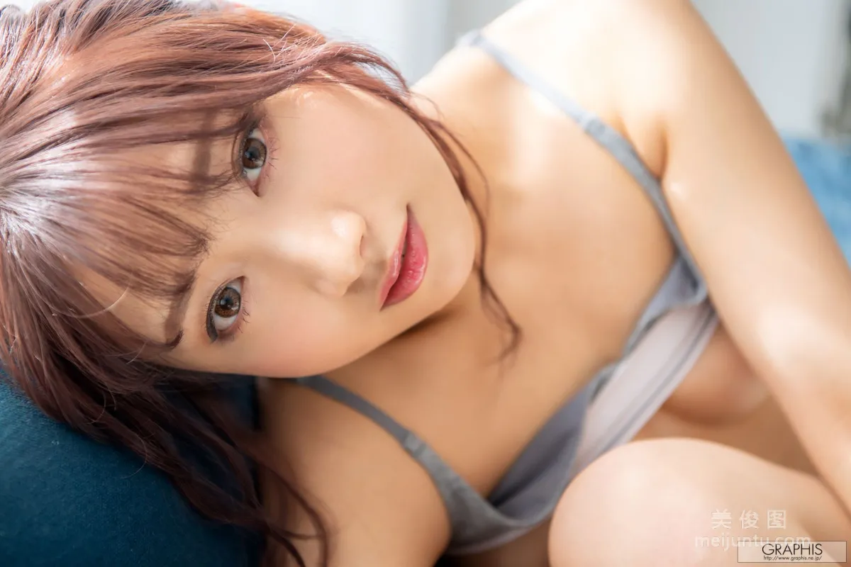 Anna Kami: Graphis Angel Smile photo 45