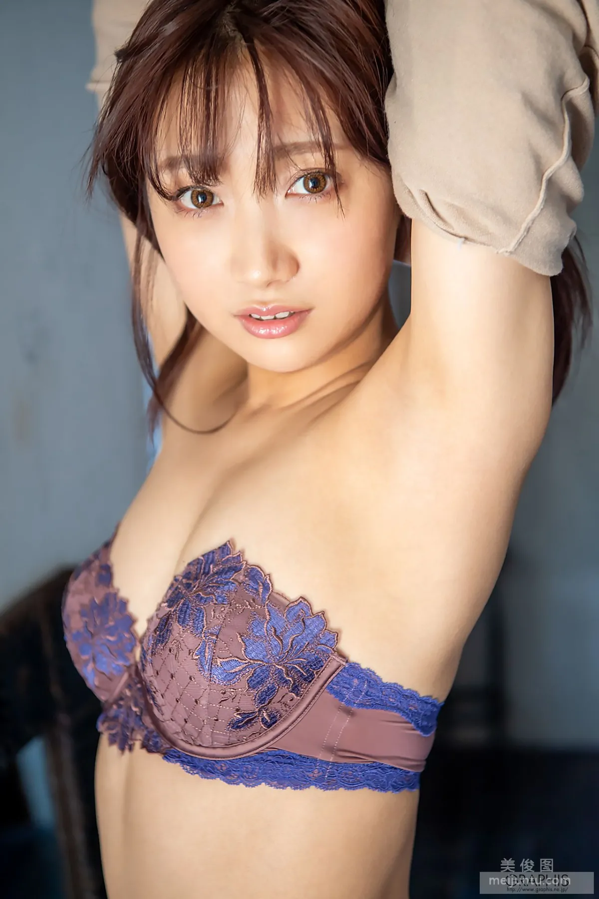 Anna Kami: Graphis Angel Smile photo 22