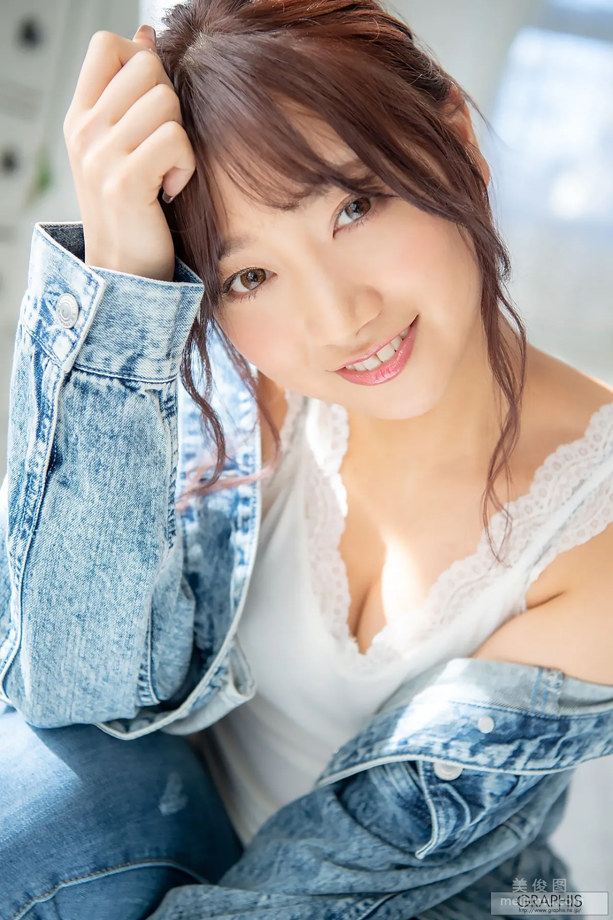 Anna Kami: Graphis Angel Smile photo 31