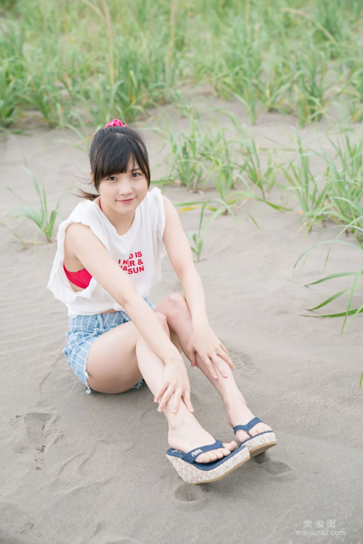 [Hello! Project Digital Books] No.192 Manaka Inaba 稲場愛香 写真集37