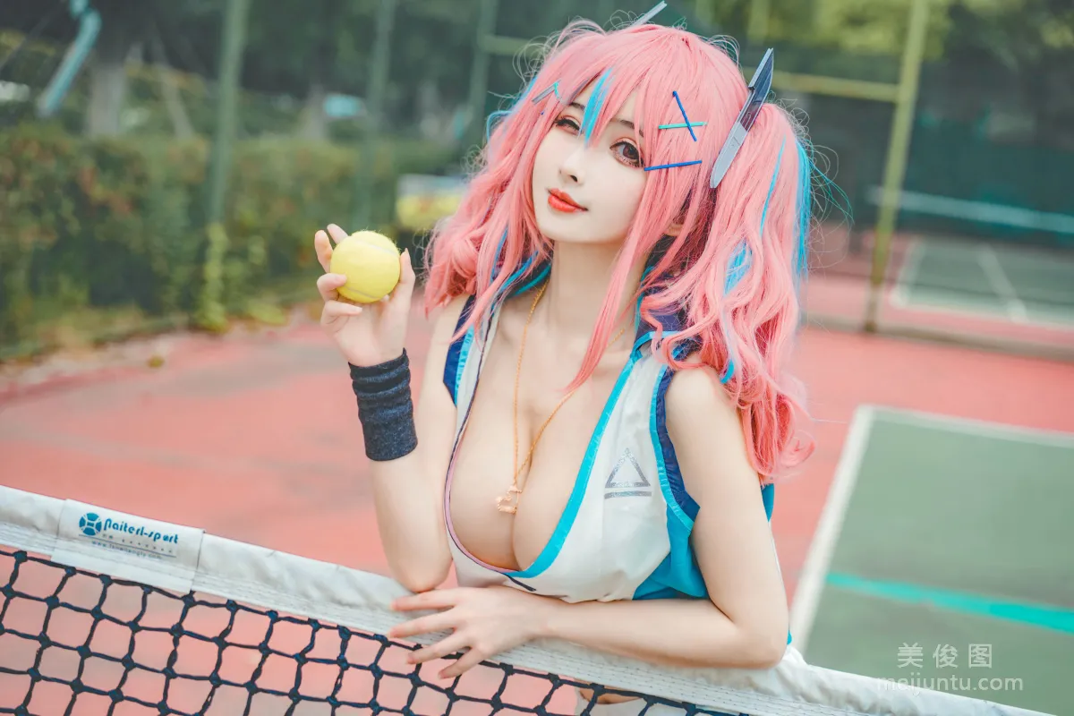 COS Feature Liang Liangzi Bremerton Photo Set photo 12