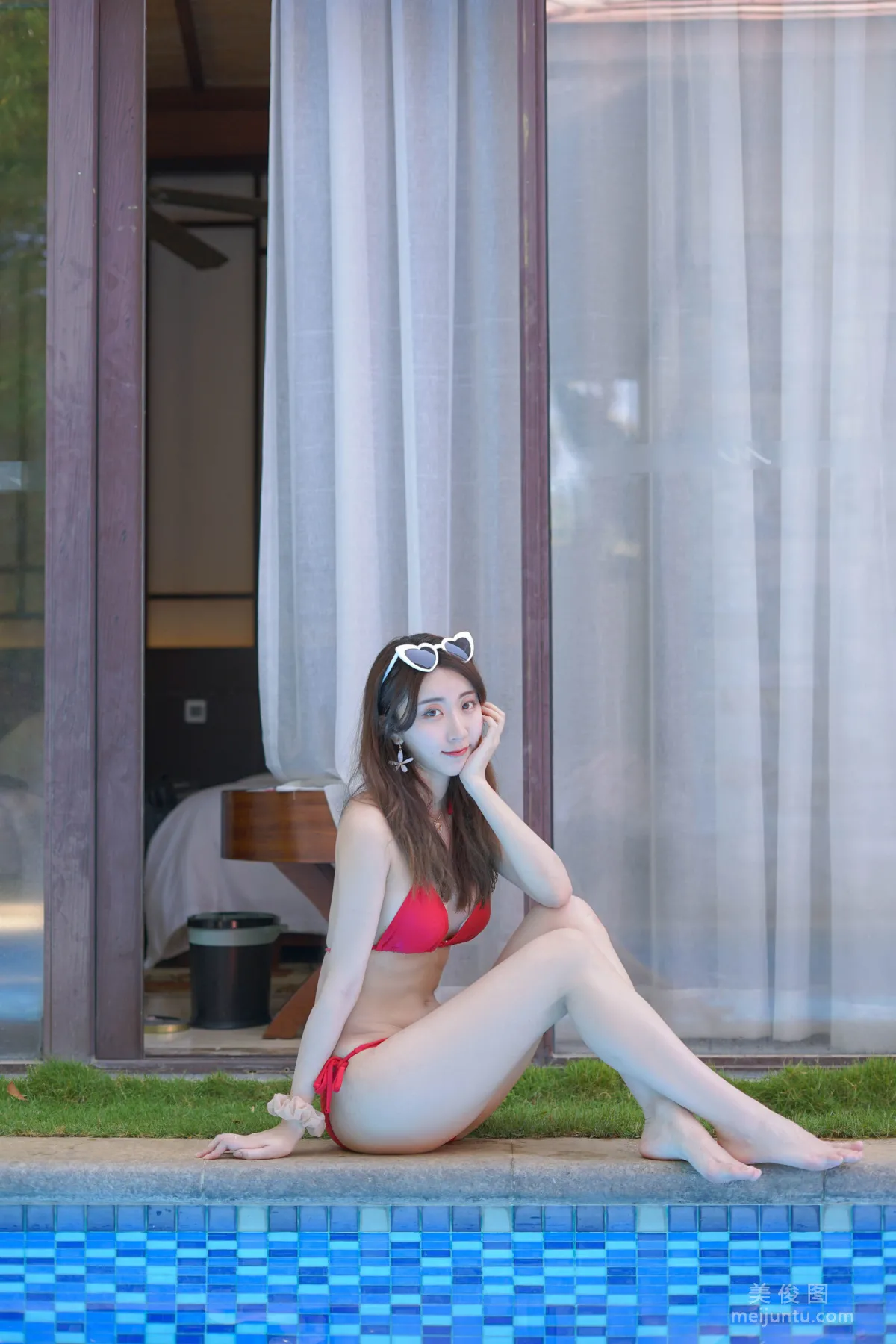 Hei Chuan: Web Idols photo 4