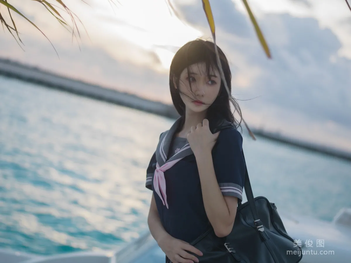 动漫博主南桃Momoko 《蓝jk》 写真集8