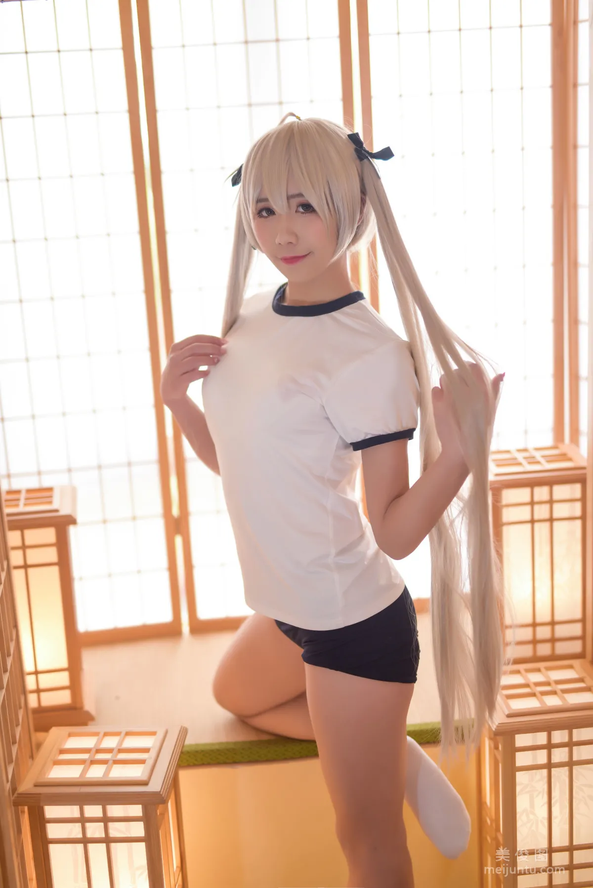 Jiuqu Jean: Web Idols photo 20