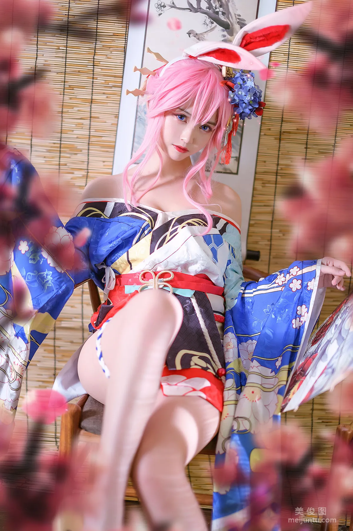 Manyu Feier: Web Idols photo 10