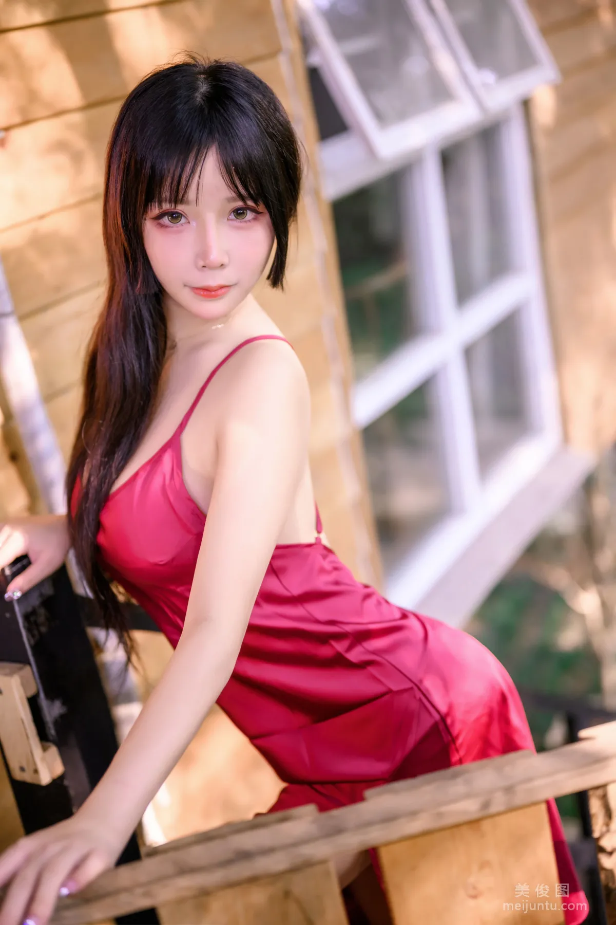 二次元妹子抱走莫子aa 《室外性感》 寫真集 28