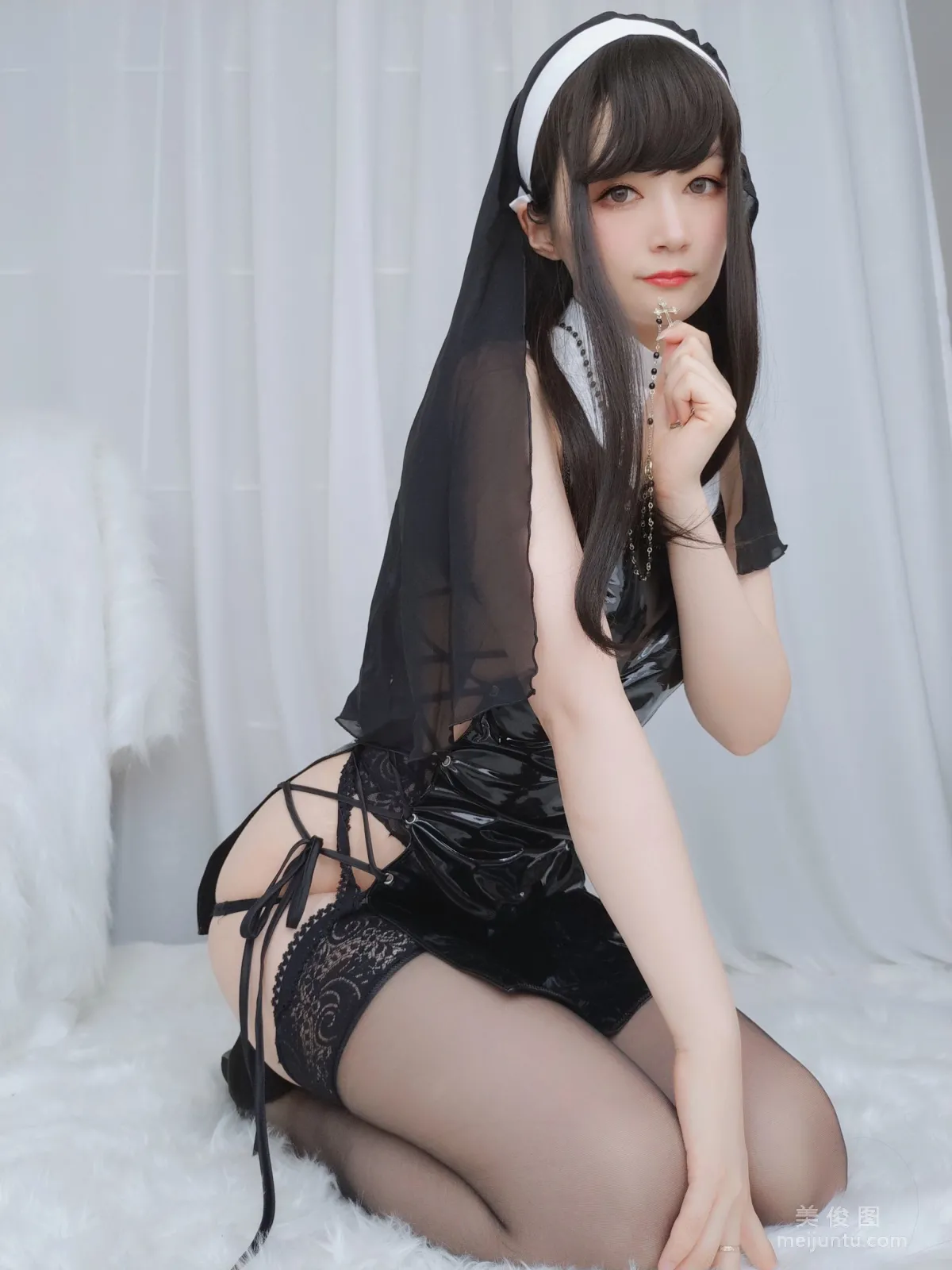 Baiyin 81: Web Idols photo 62