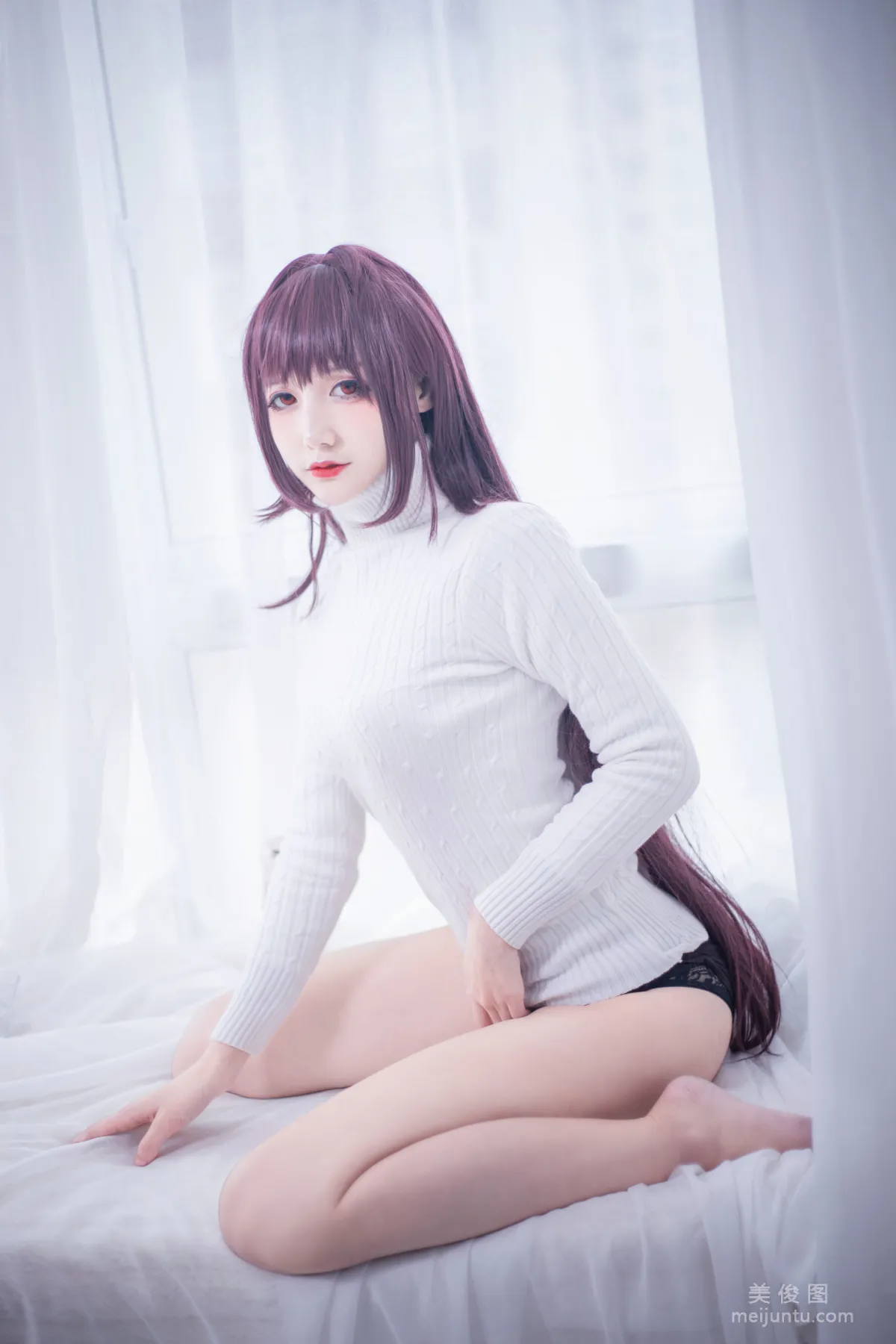 [COS Bonus] Xianjiu Airi 'Scathach Sweater' Photo Set photo 9