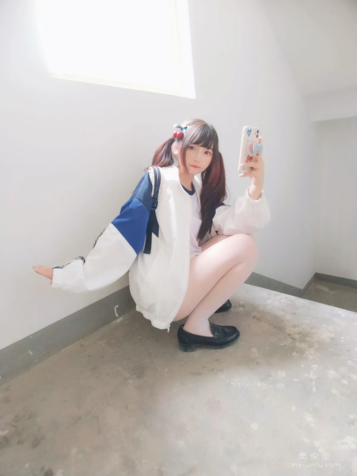 2D Beauty Guchuan kagura, White Stockings Gymnastics Uniform Photo Set photo 2