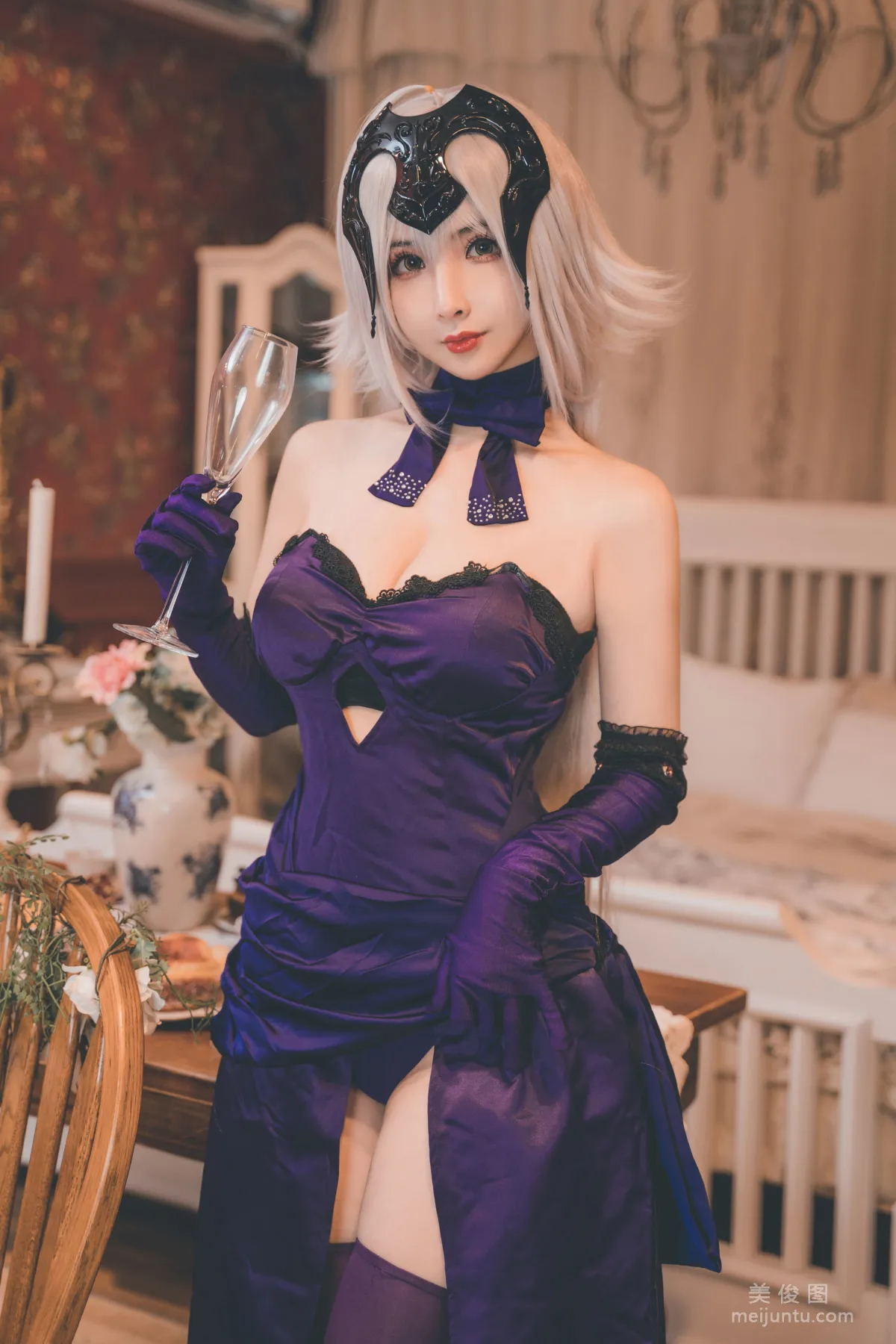COS Welfare Liang Liangzi "Drunk Zhen" Photo Set photo 17