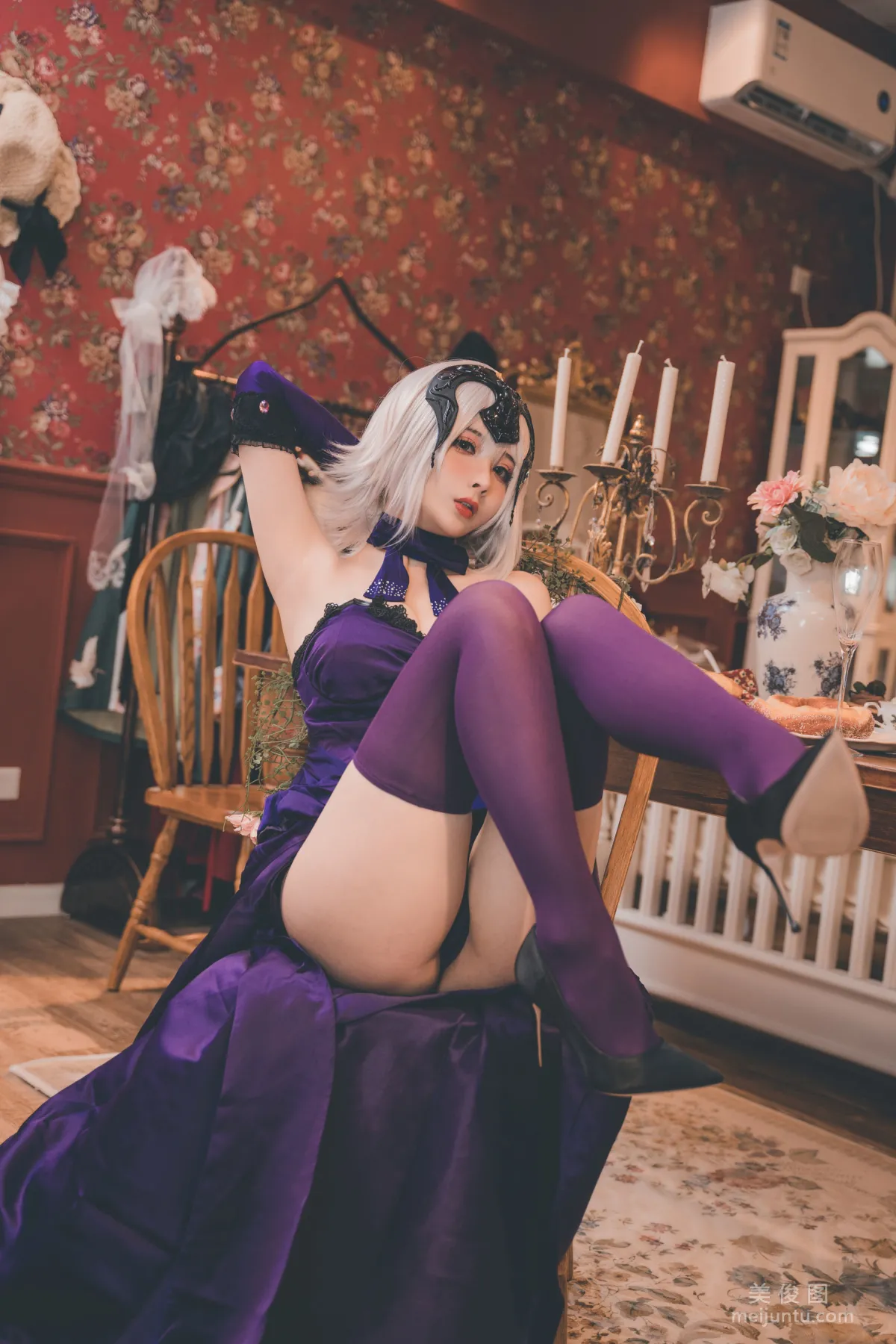 COS Welfare Liang Liangzi "Drunk Zhen" Photo Set photo 5