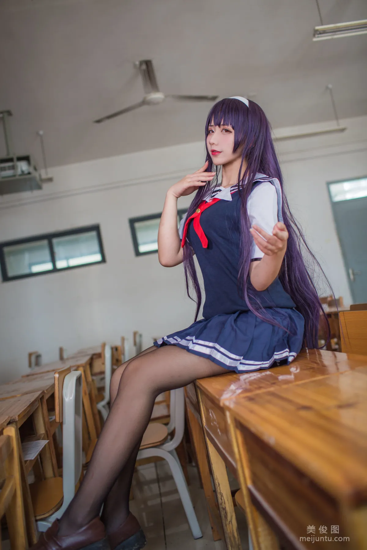 Jiuqu Jean: Web Idols photo 10