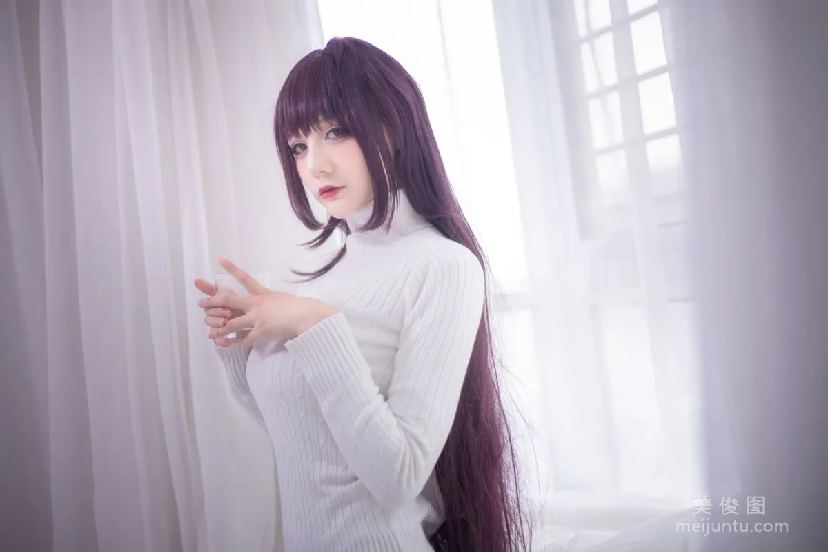 [COS Bonus] Xianjiu Airi 'Scathach Sweater' Photo Set photo 7