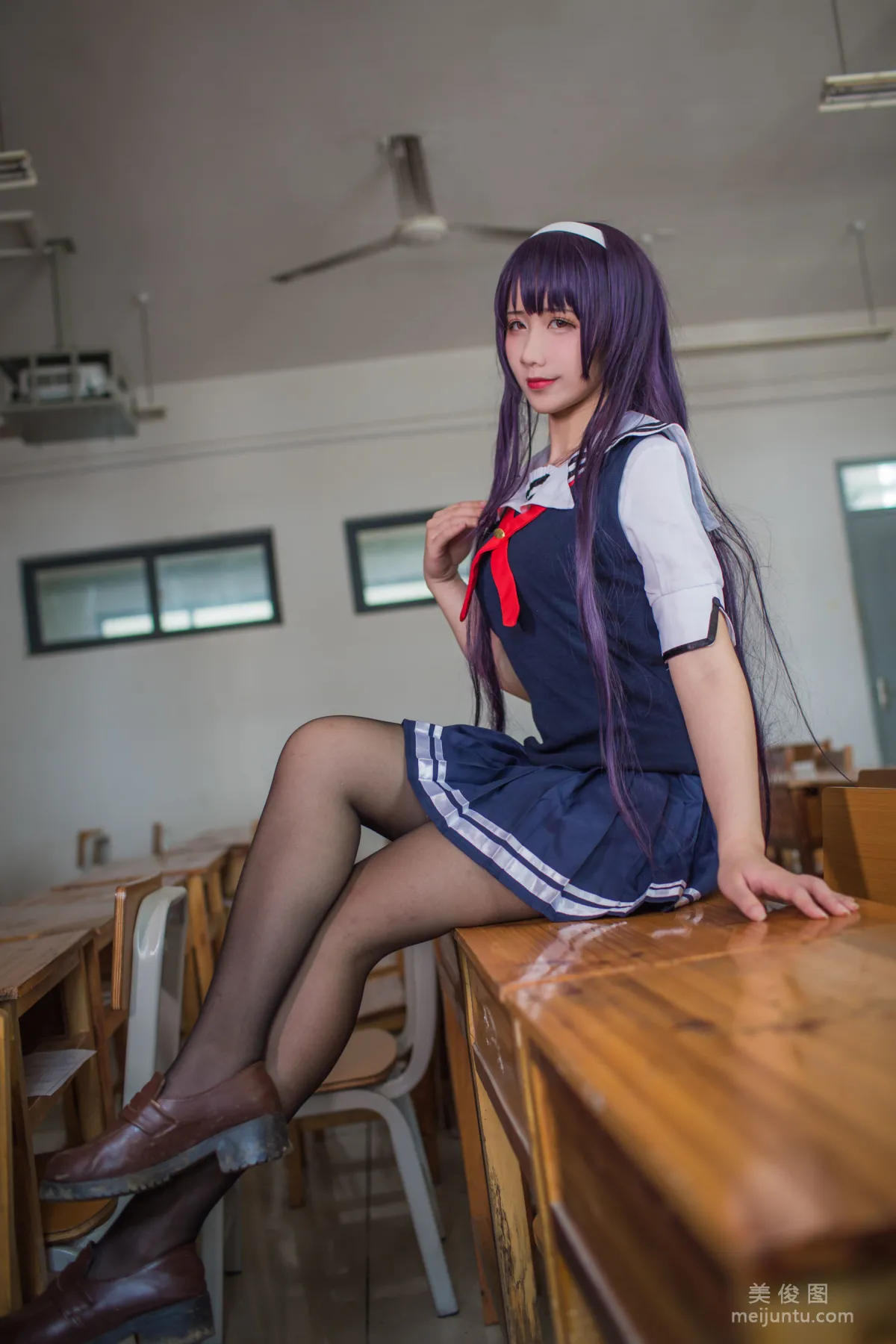 Jiuqu Jean: Web Idols photo 9