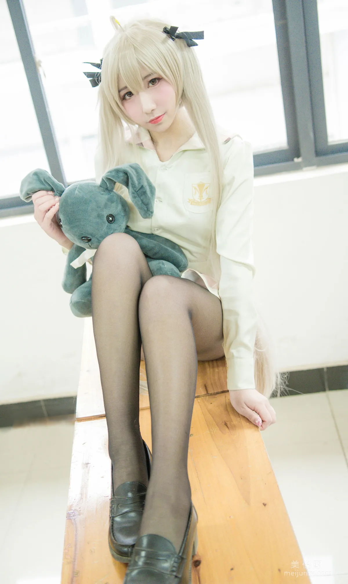 Jiuqu Jean: Web Idols photo 13