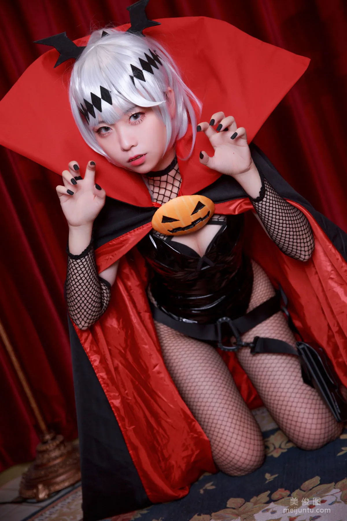 Anime Blogger G44 Buhui Shoushang, PSG Halloween, Photo Set photo 13
