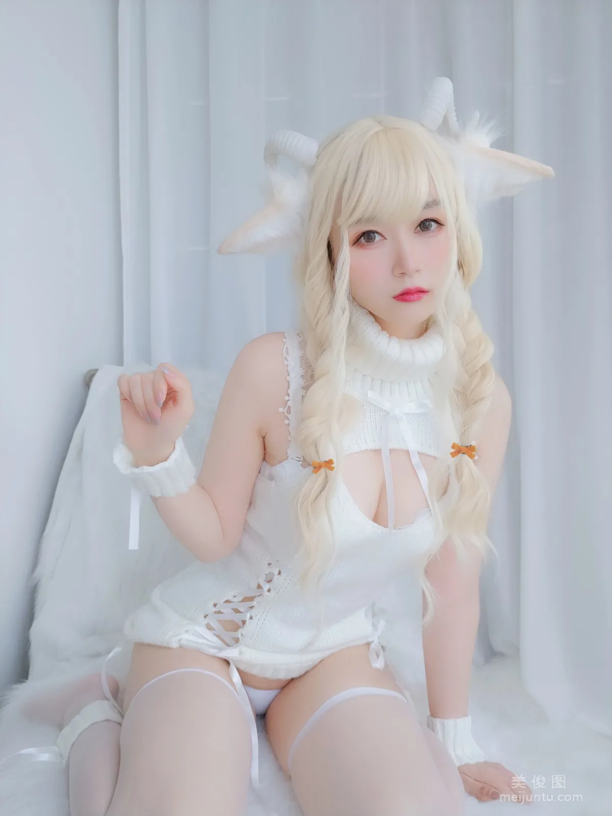 Baiyin 81: Web Idols photo 82