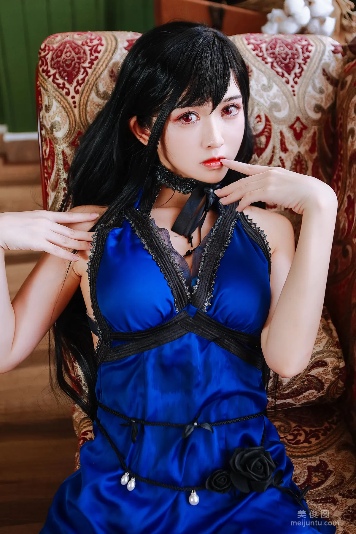 超人氣Coser鳗魚霏兒 《蒂法禮服》 寫真集 3