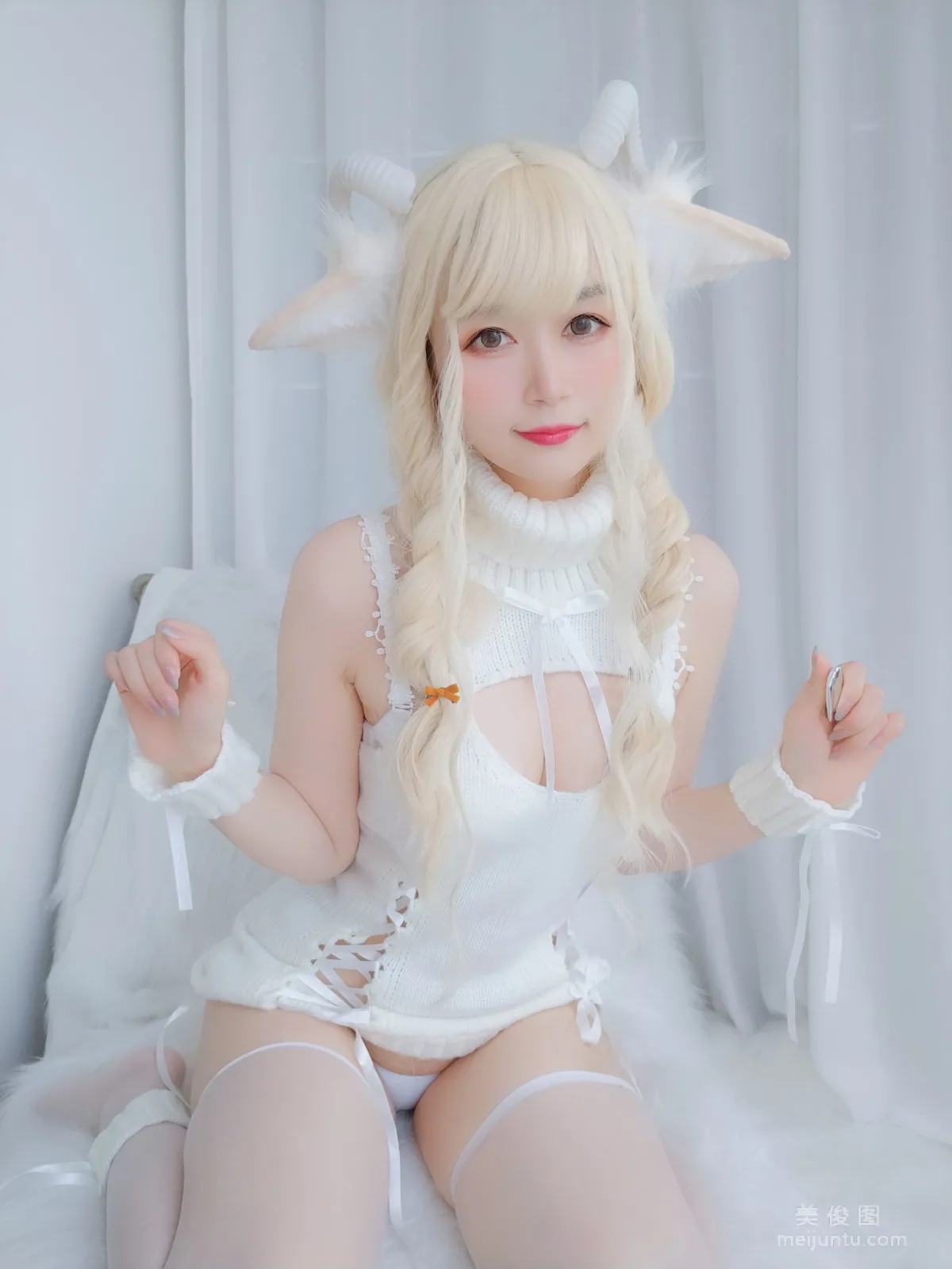 Baiyin 81: Web Idols photo 83