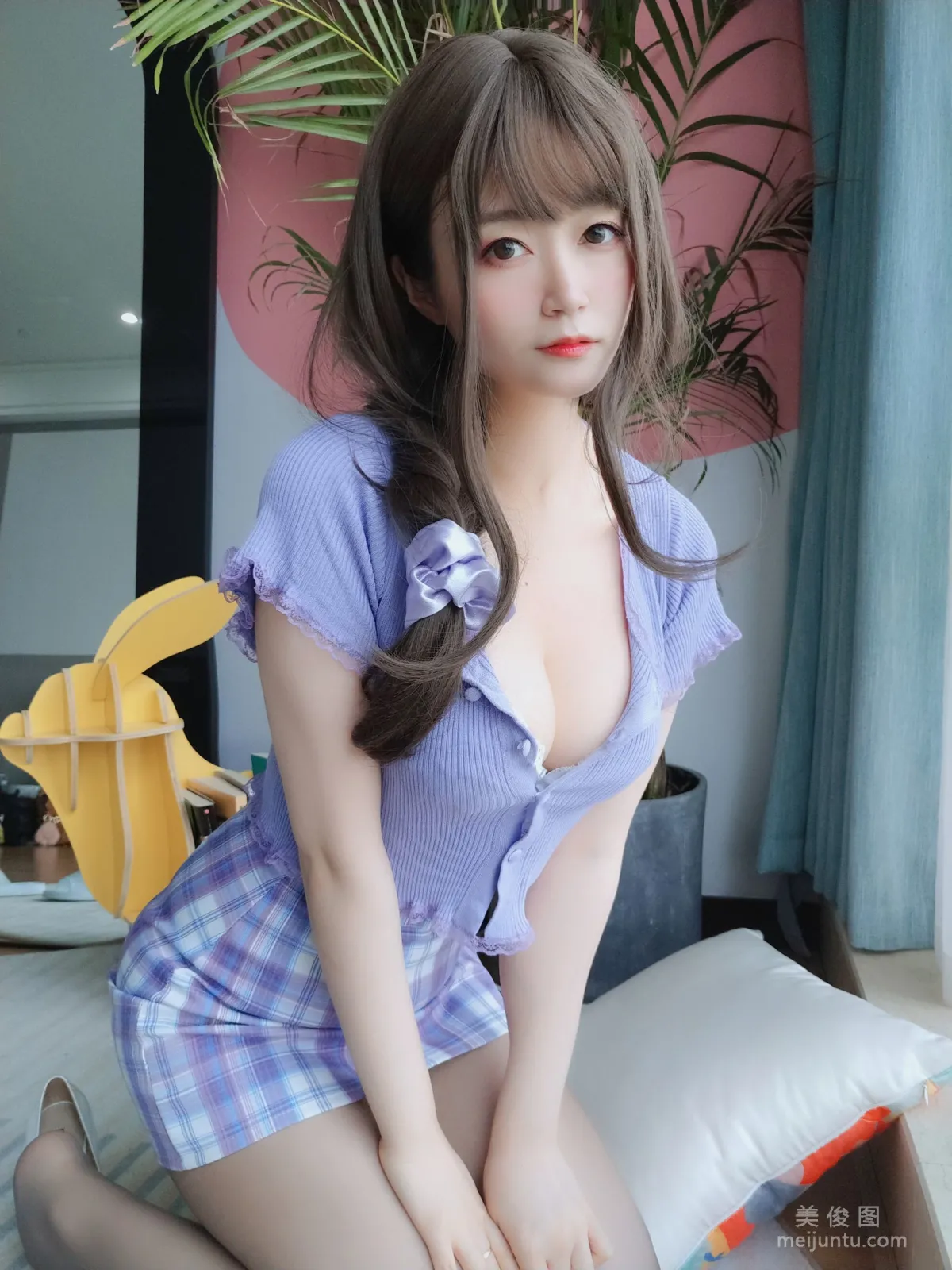 Baiyin 81: Web Idols photo 6