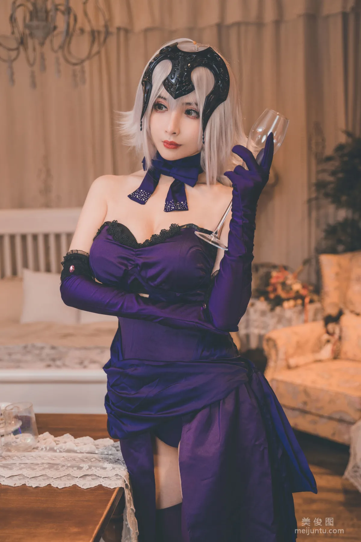 COS Welfare Liang Liangzi "Drunk Zhen" Photo Set photo 18