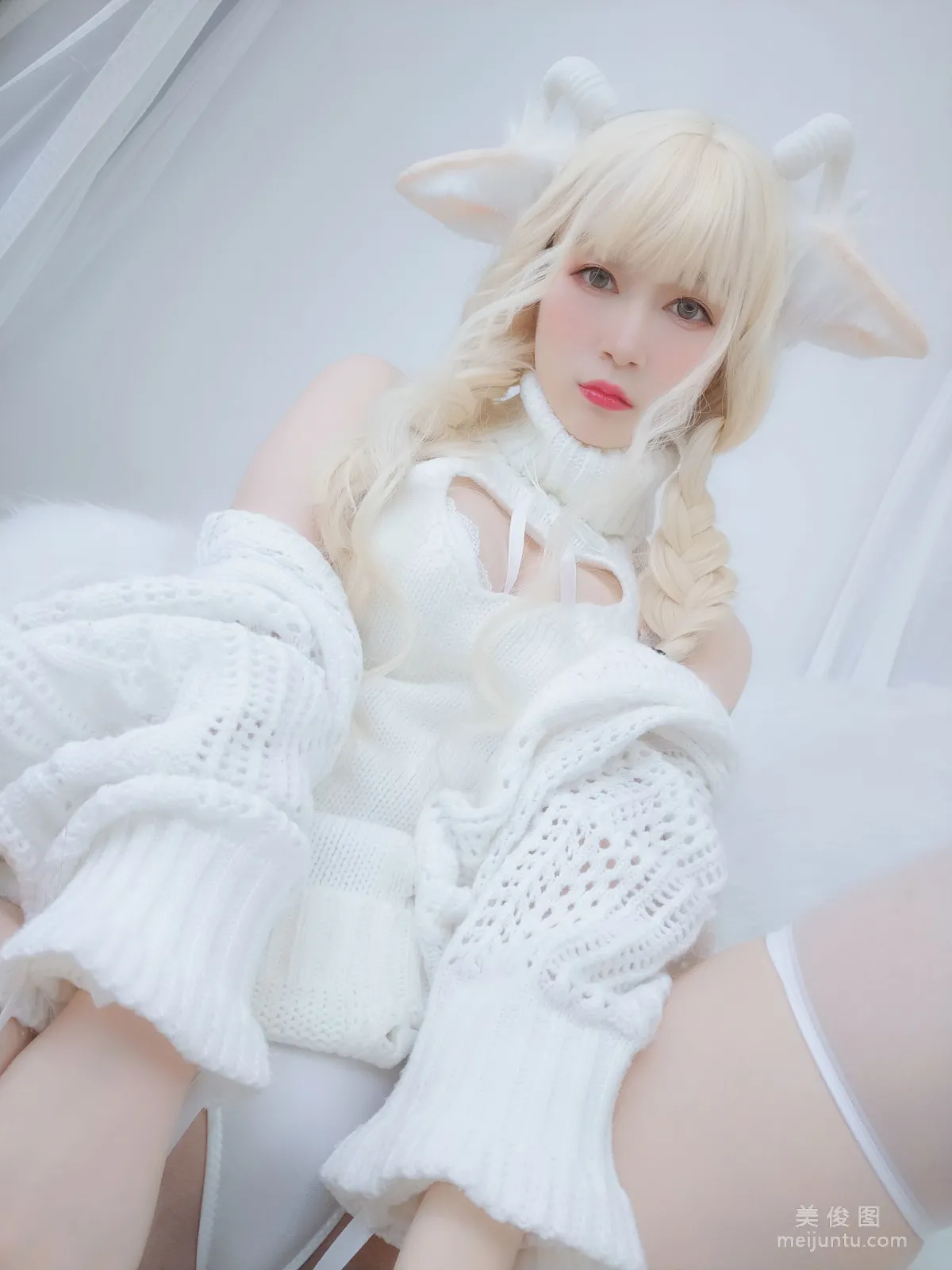 Baiyin 81: Web Idols photo 26