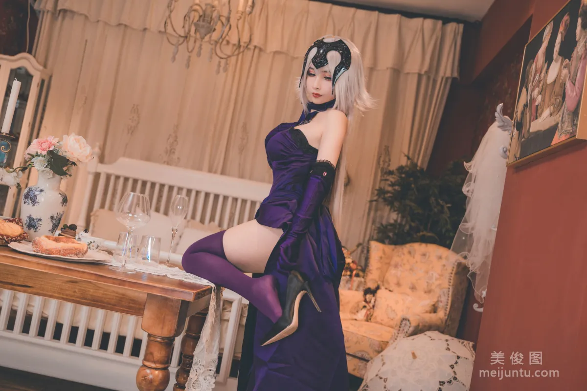 COS Welfare Liang Liangzi "Drunk Zhen" Photo Set photo 19