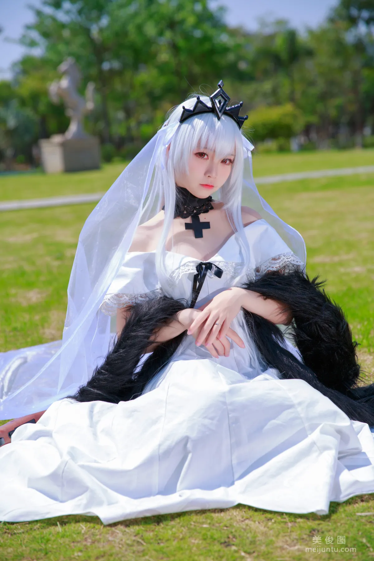G44不会受伤 《98K婚纱 德皇》 写真集24