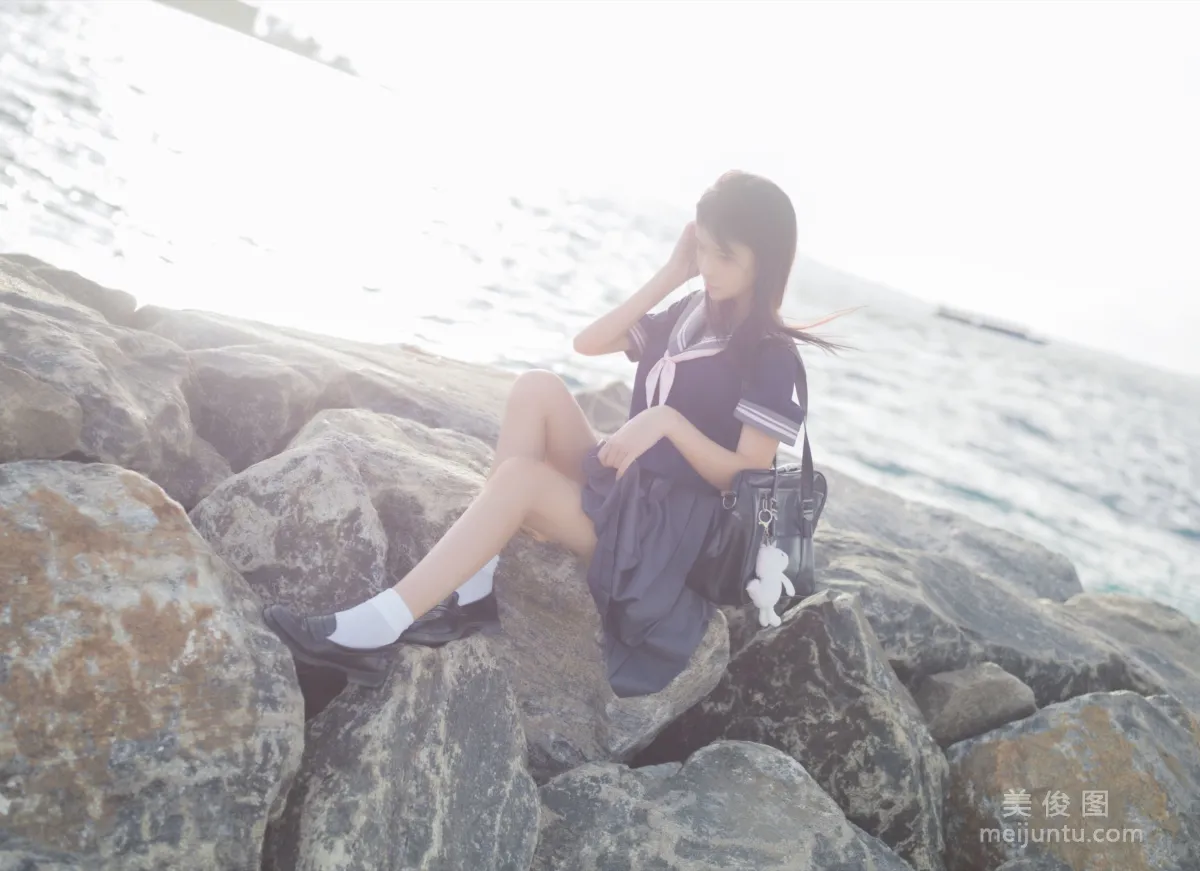 动漫博主南桃Momoko 《蓝jk》 写真集2
