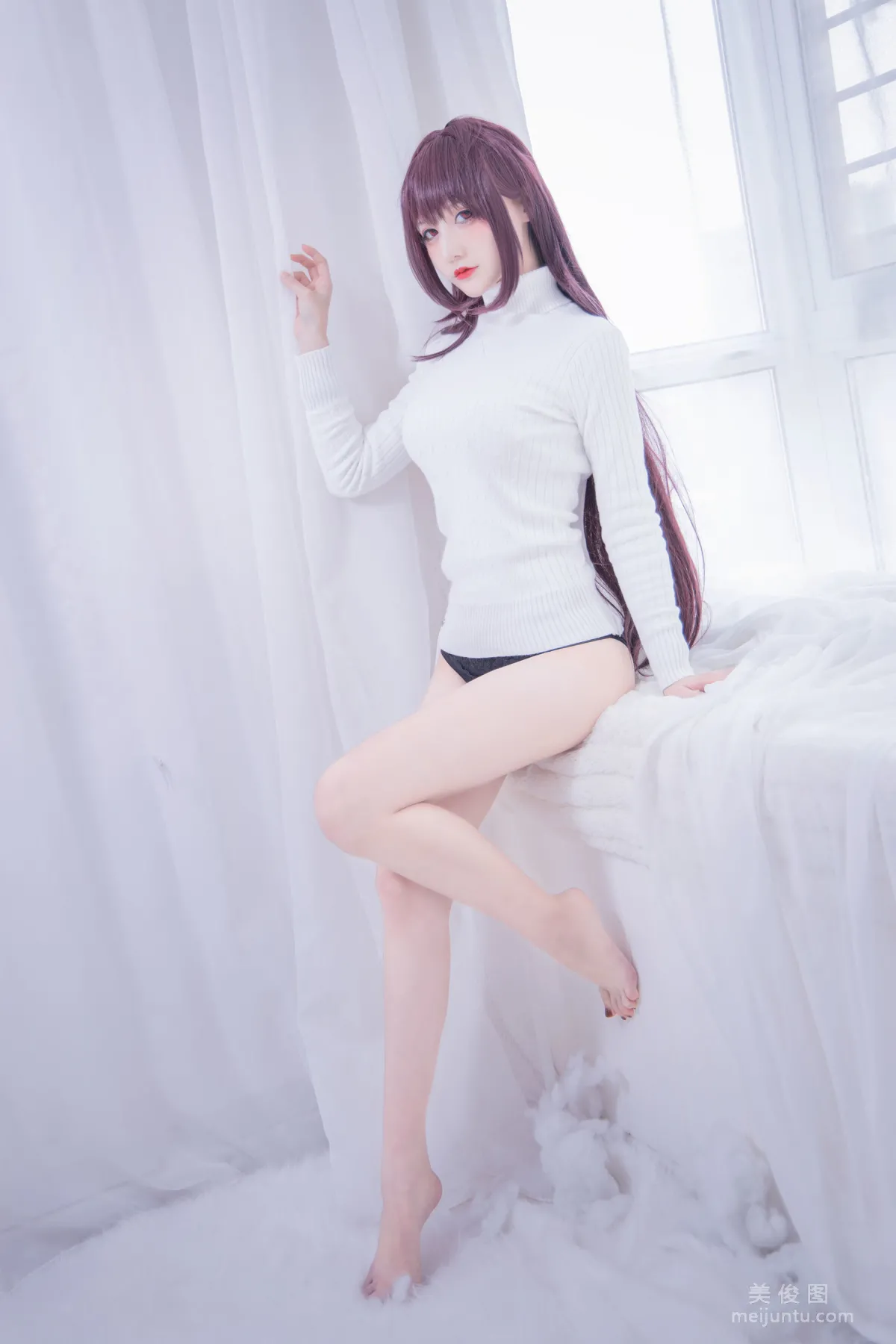 [COS Bonus] Xianjiu Airi 'Scathach Sweater' Photo Set photo 21