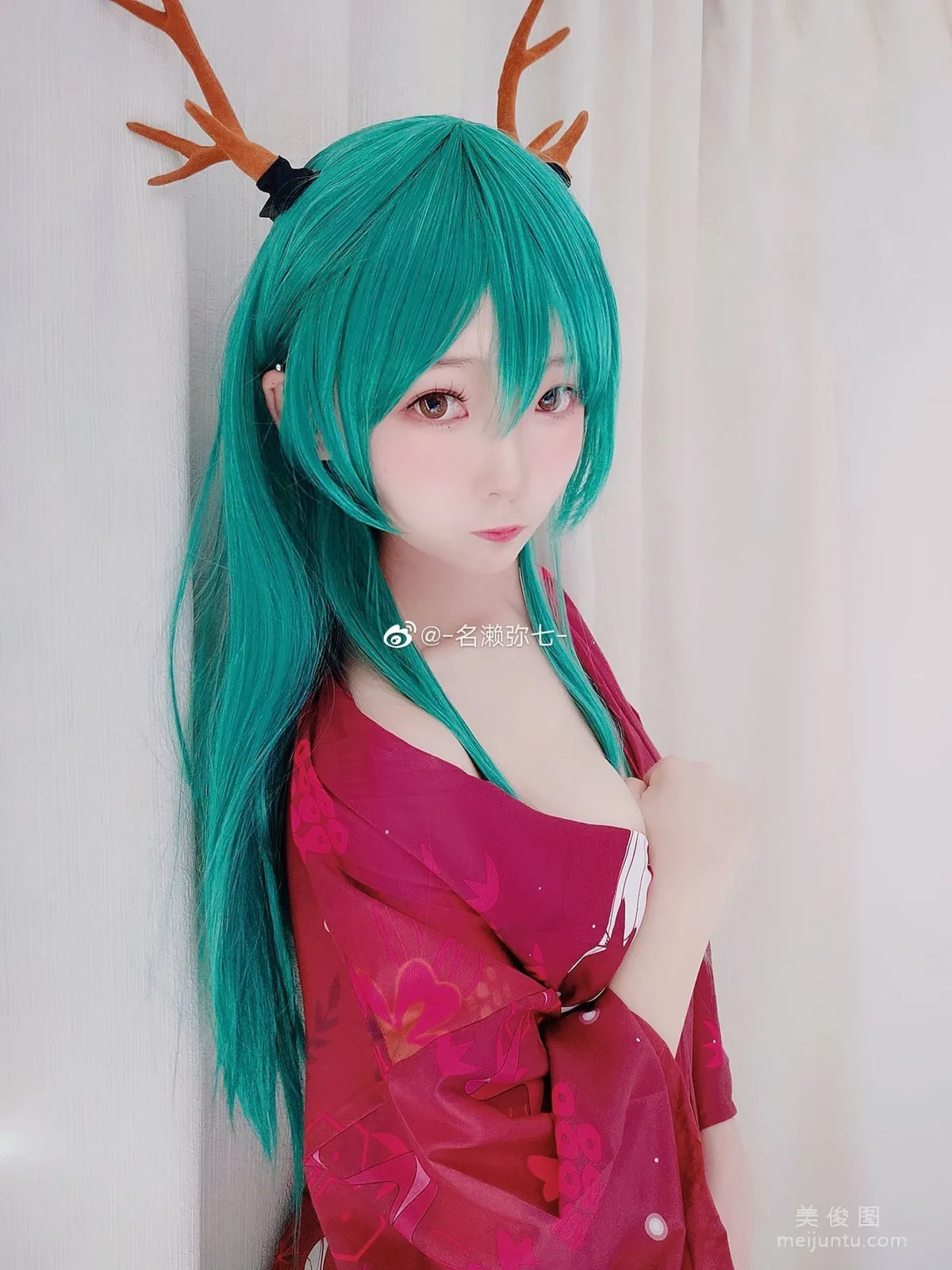[COS福利] 动漫博主名濑弥七 《龙女》写真集3