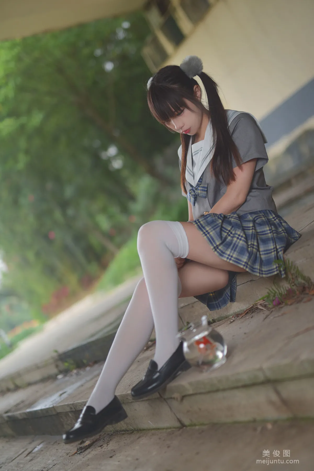 人氣Coser二佐Nisa 《JK水手服》 寫真集 9