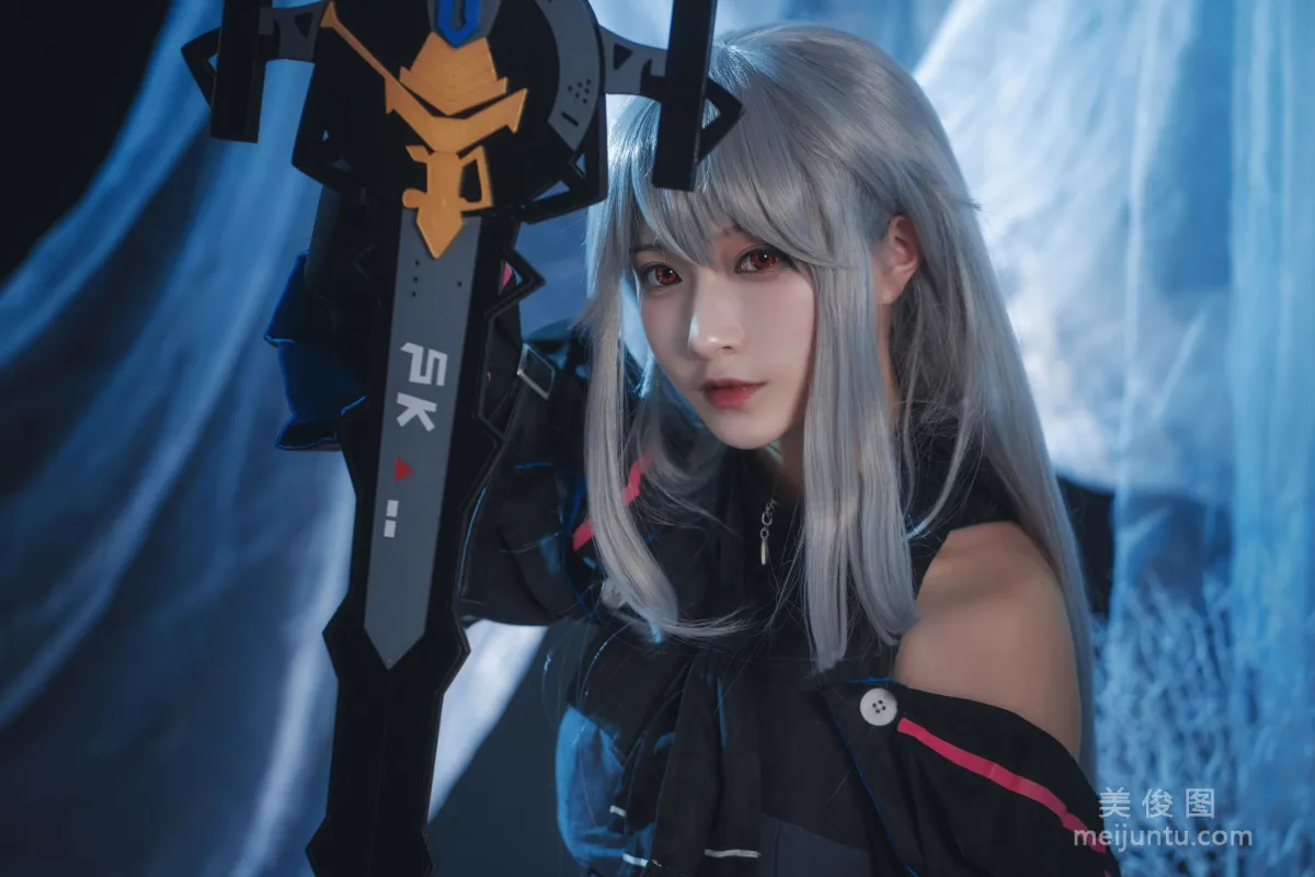 [COS] Anime Blogger Tieban Shaogui Wu w, Skadi Photo Set photo 4
