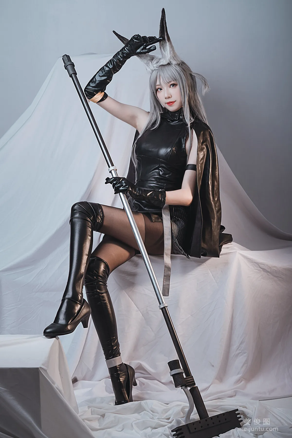 [COS Welfare] Anime Blogger Zhajiang Mumu, Violence Photo Set photo 7
