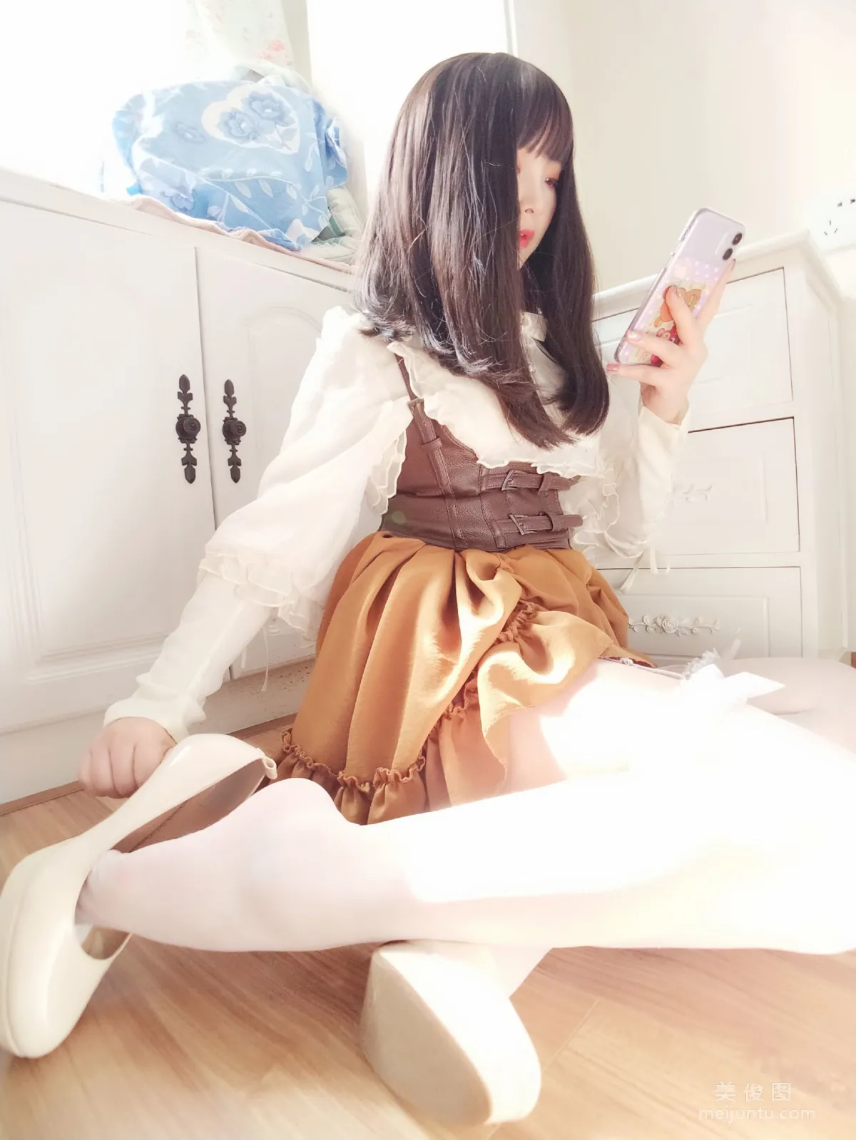 二次元美女古川kagura 《蕾丝长筒吊带丝袜》 写真集5