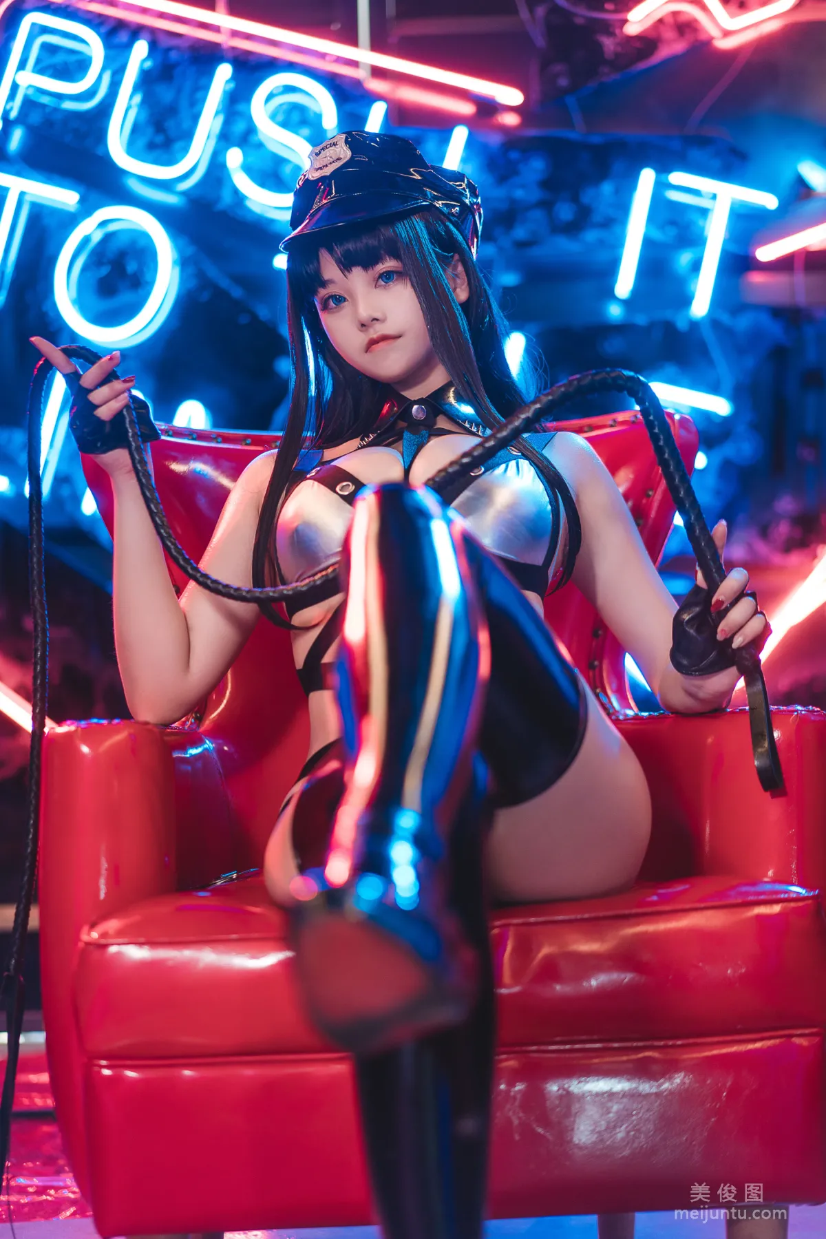 [Cos] Mizhi Maoqiu, Policewoman Photo Set photo 10