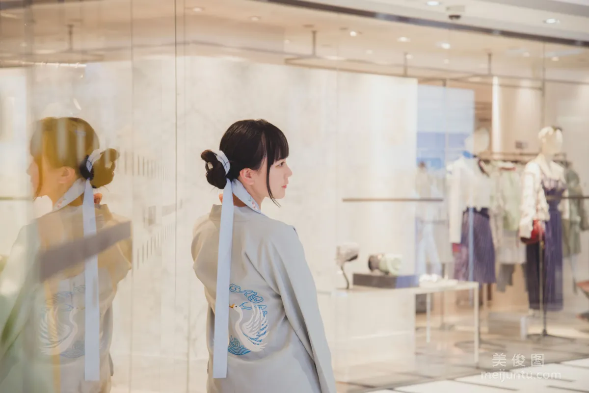 [COS Bonus] Anime Blogger Xianyin sic Hanfu Photo Set photo 6