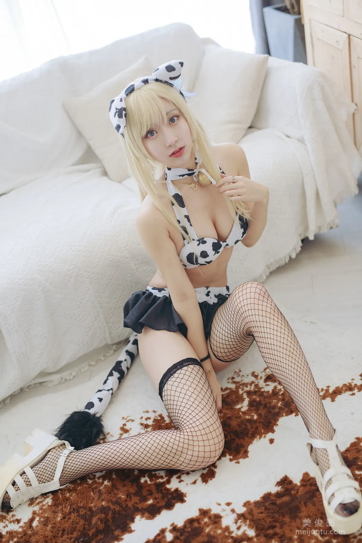 Hei Chuan: Web Idols photo 3